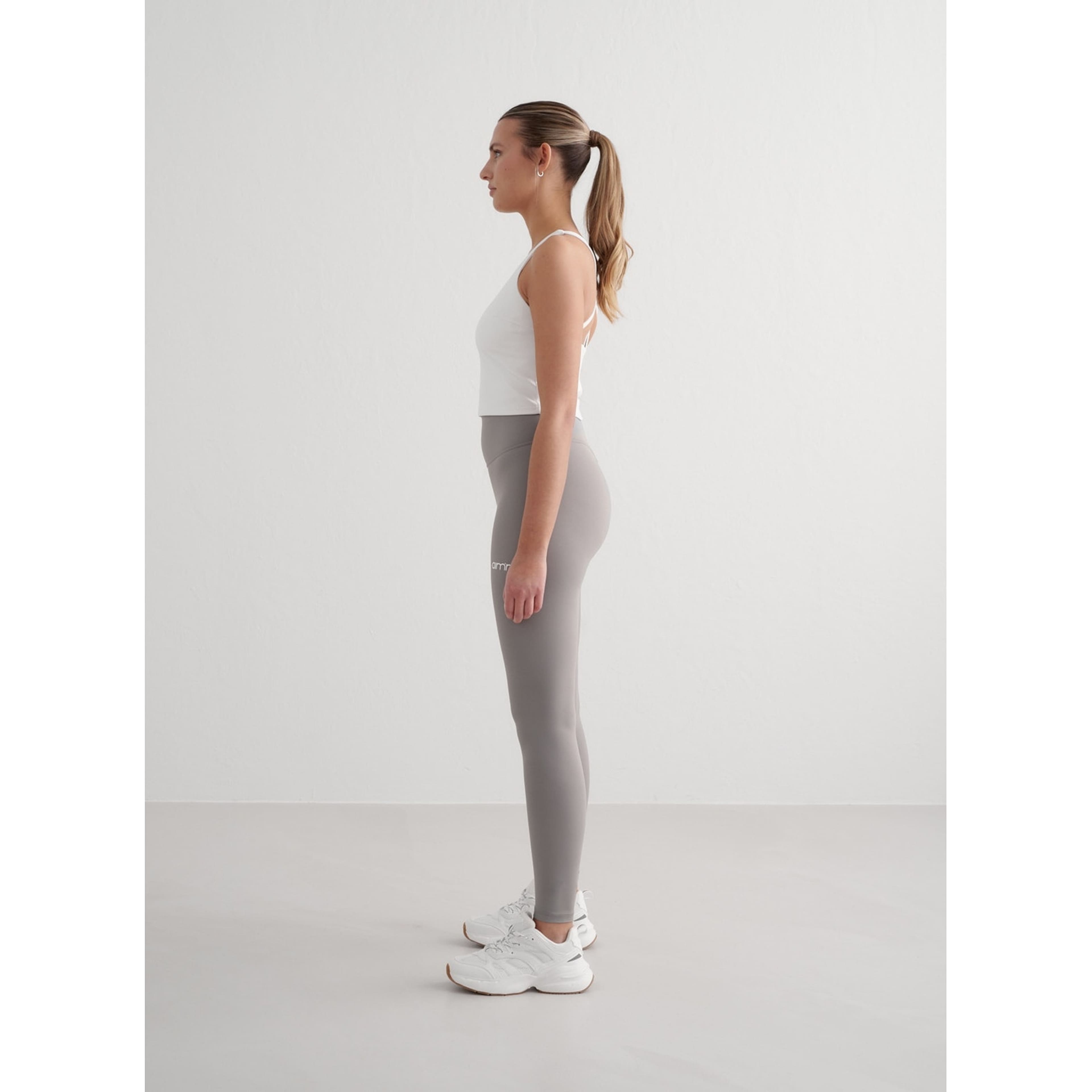 Concrete Core Tights