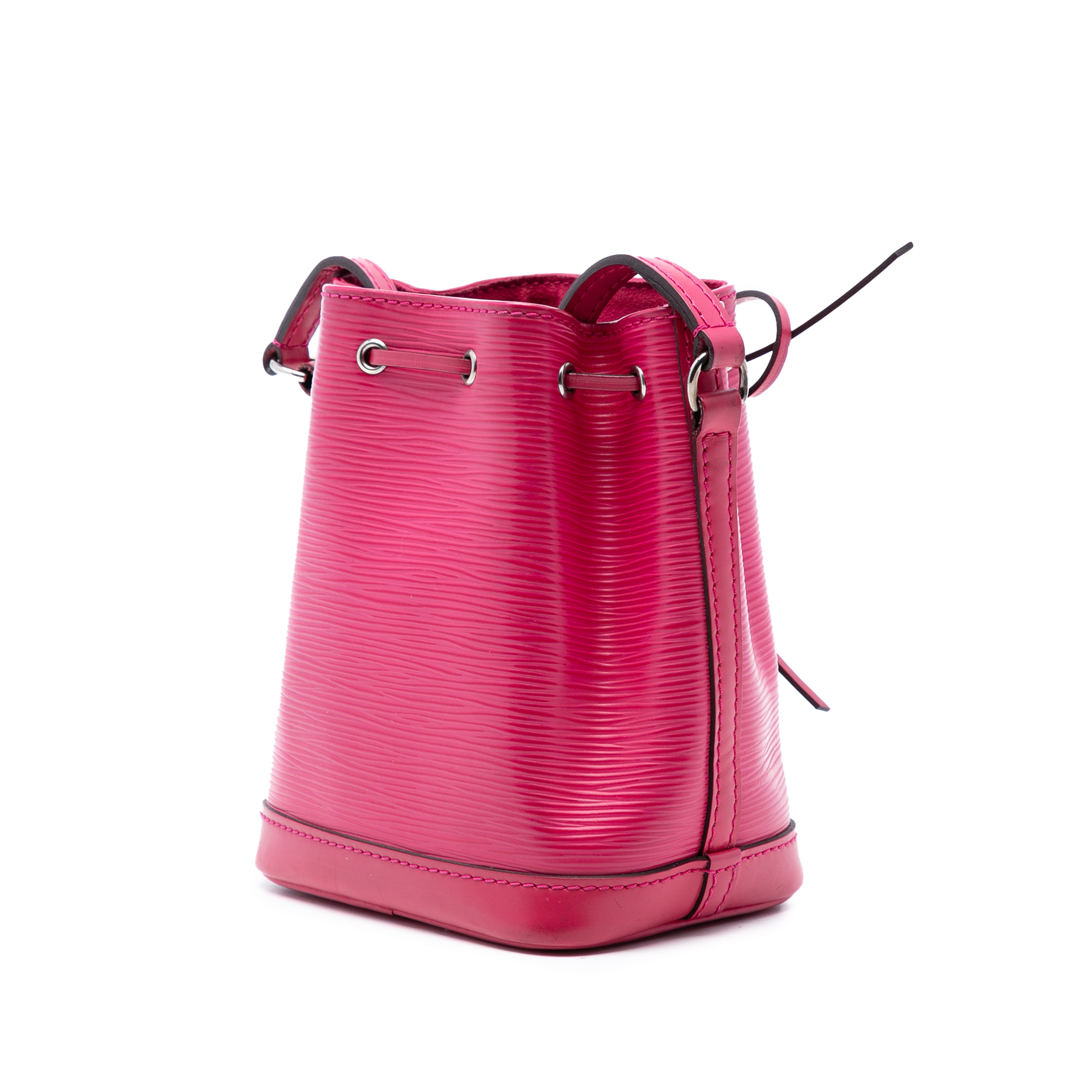 Louis Vuitton Epi Nano Noe, från Luxclusif, i färgen pink. Klicka för att öppna bilden i stort format