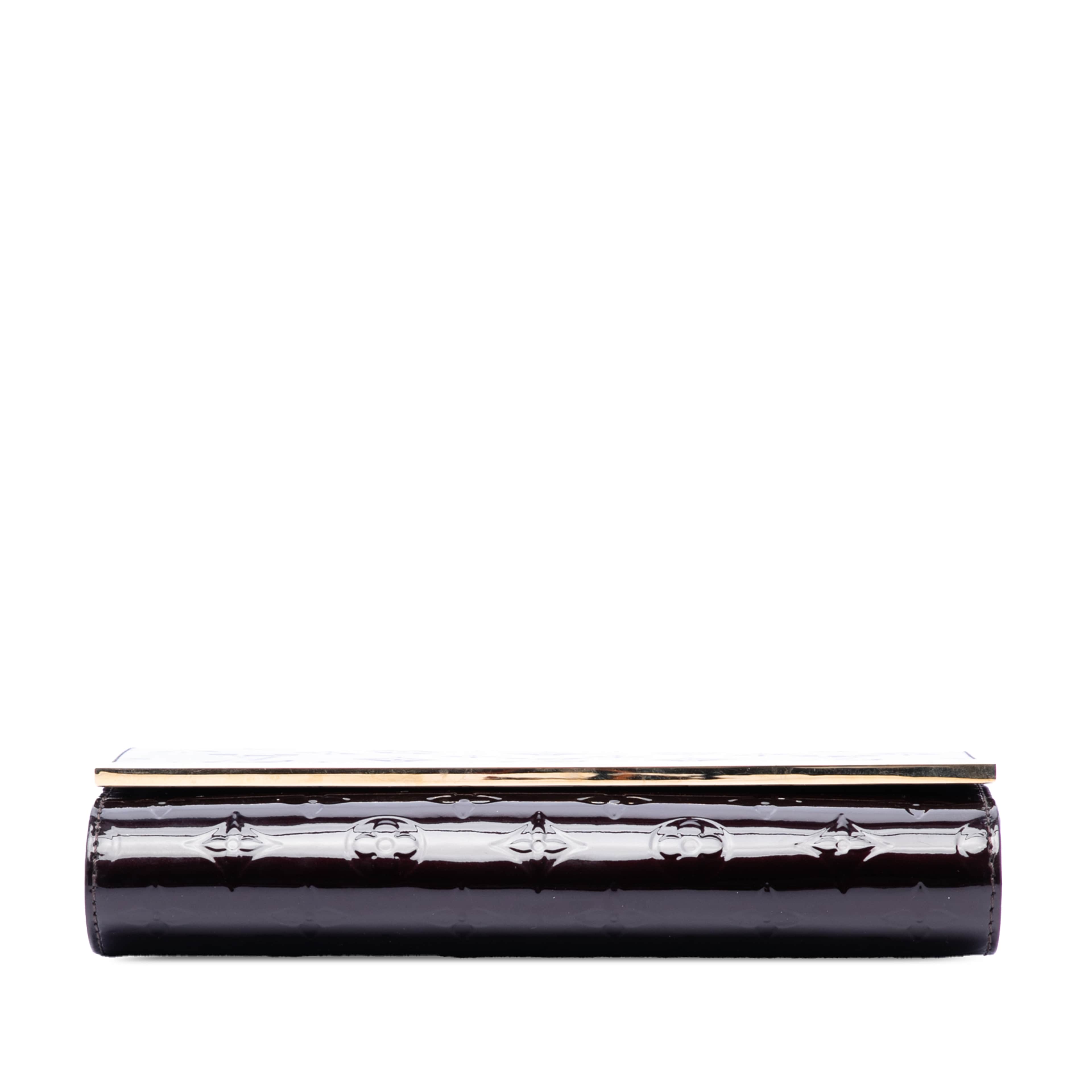 Louis Vuitton Monogram Vernis Ana, från Luxclusif, i färgen purple. Klicka för att öppna bilden i stort format