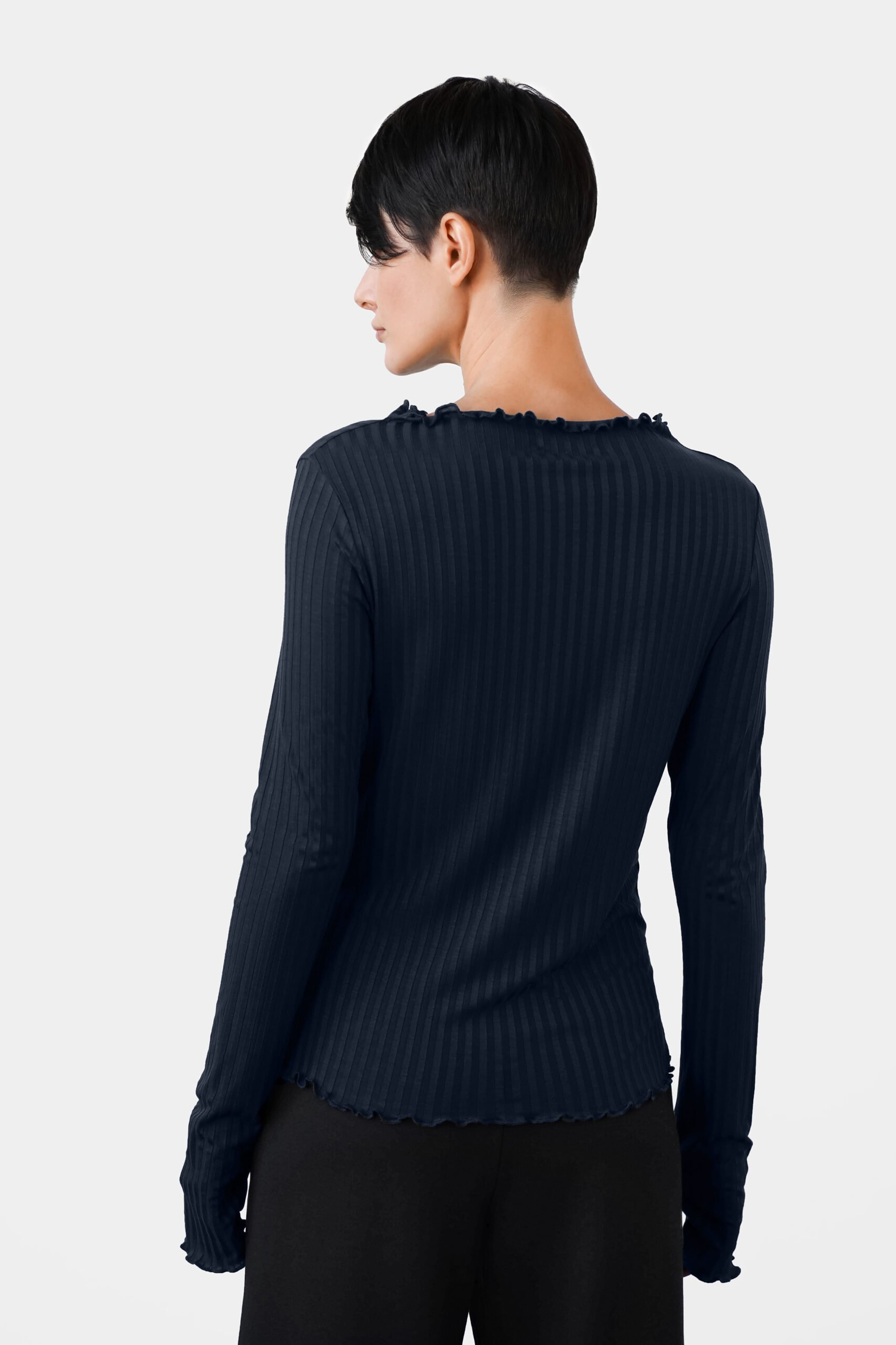 Kine Top - Marine, från Residus, i färgen blue. Klicka för att öppna bilden i stort format