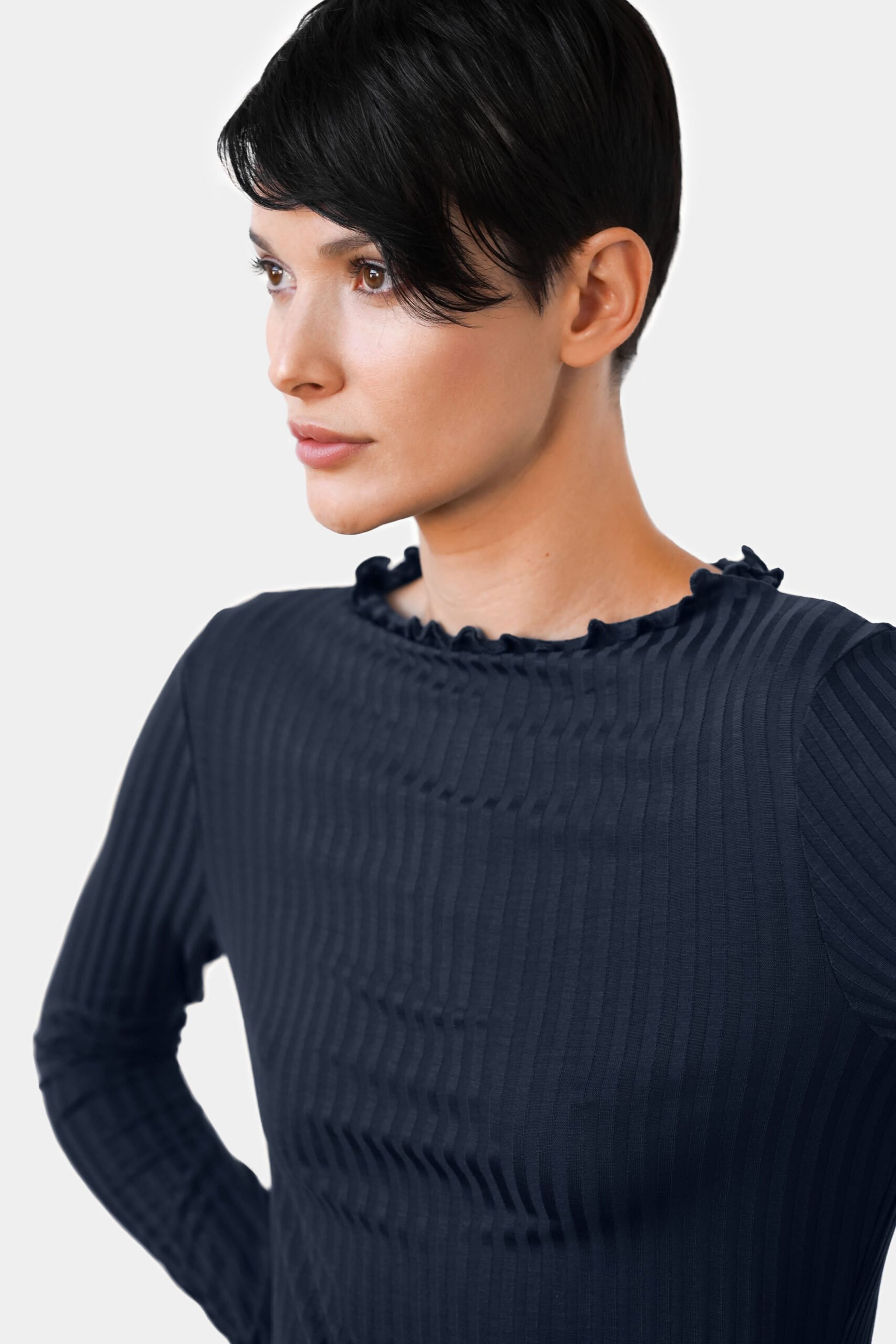 Kine Top - Marine, från Residus, i färgen blue. Klicka för att öppna bilden i stort format