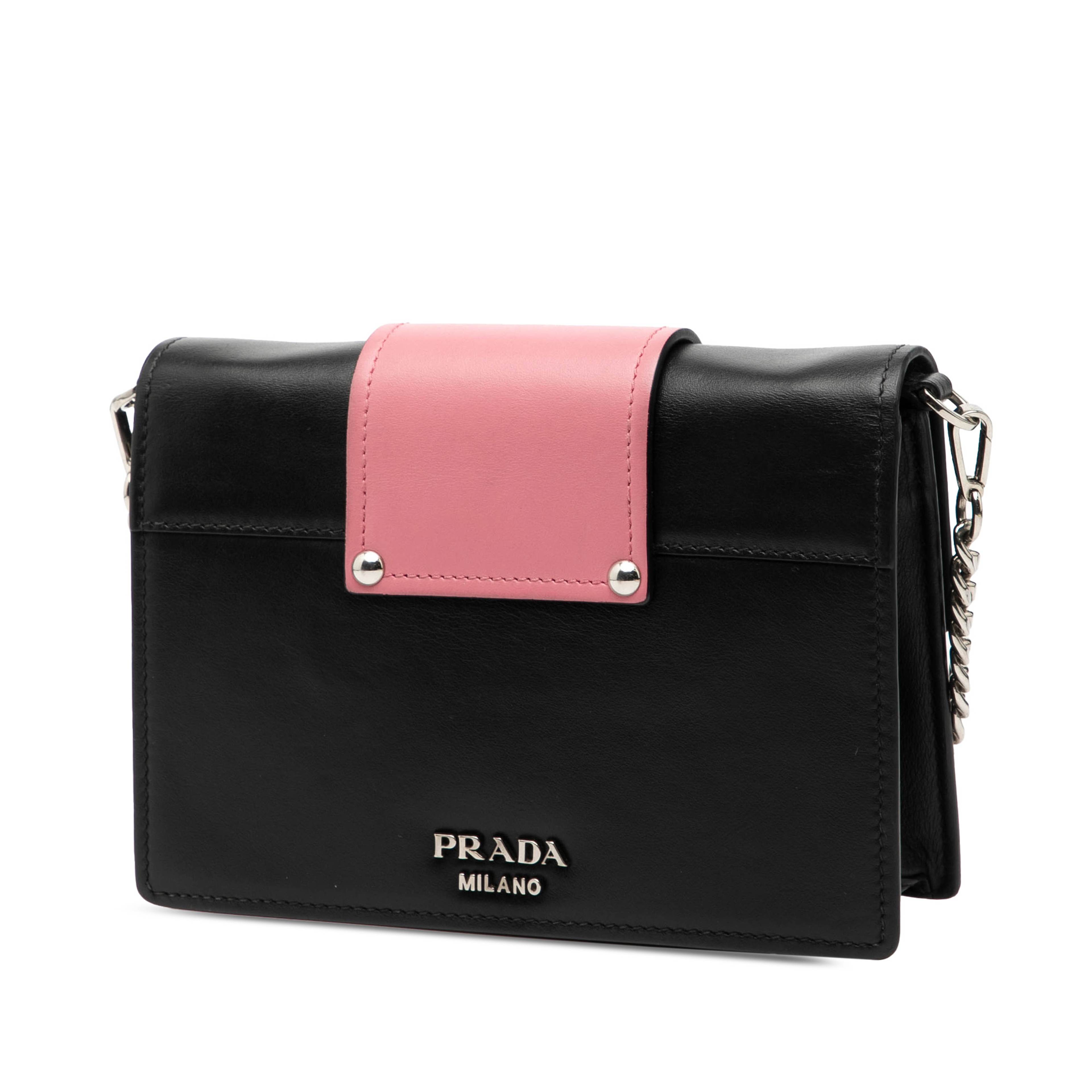 Prada City Calf Crystal Embellished Ribbon Bag, från Luxclusif, i färgen black. Klicka för att öppna bilden i stort format