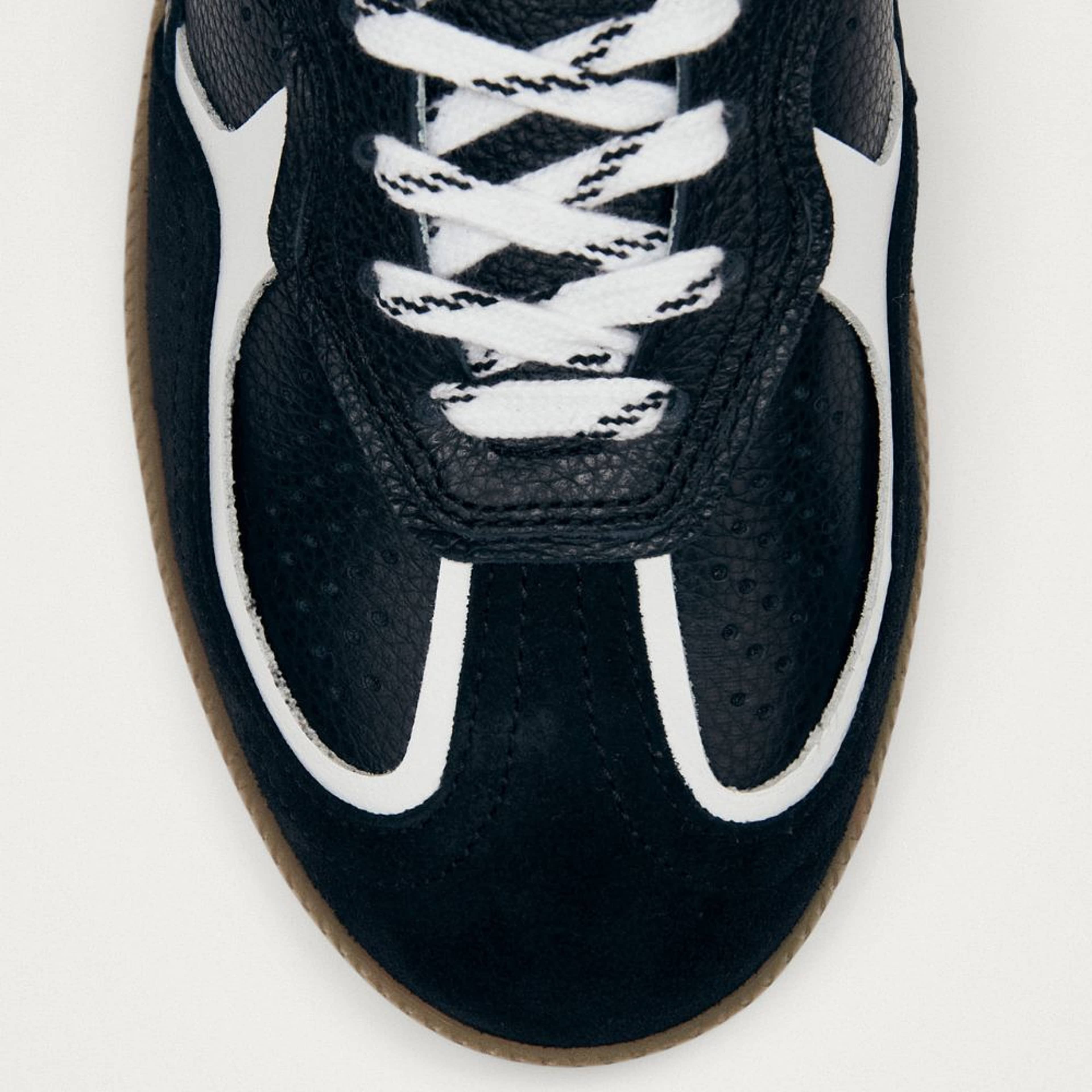 Tb.490 Rife Grain Black & White Leather Sneakers