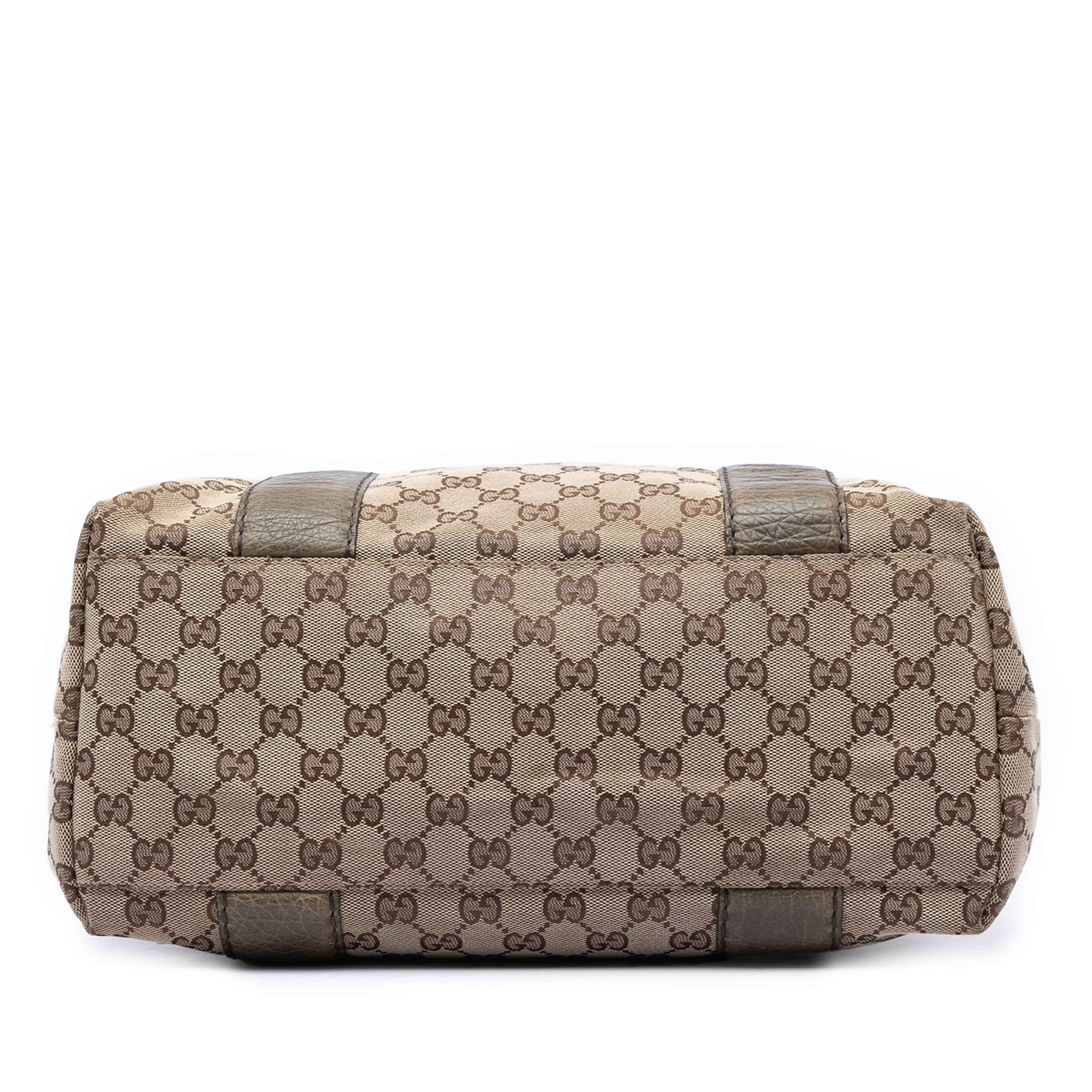 Gucci Large Gg Canvas Bamboo Libeccio Tote, från Luxclusif, i färgen beige. Klicka för att öppna bilden i stort format
