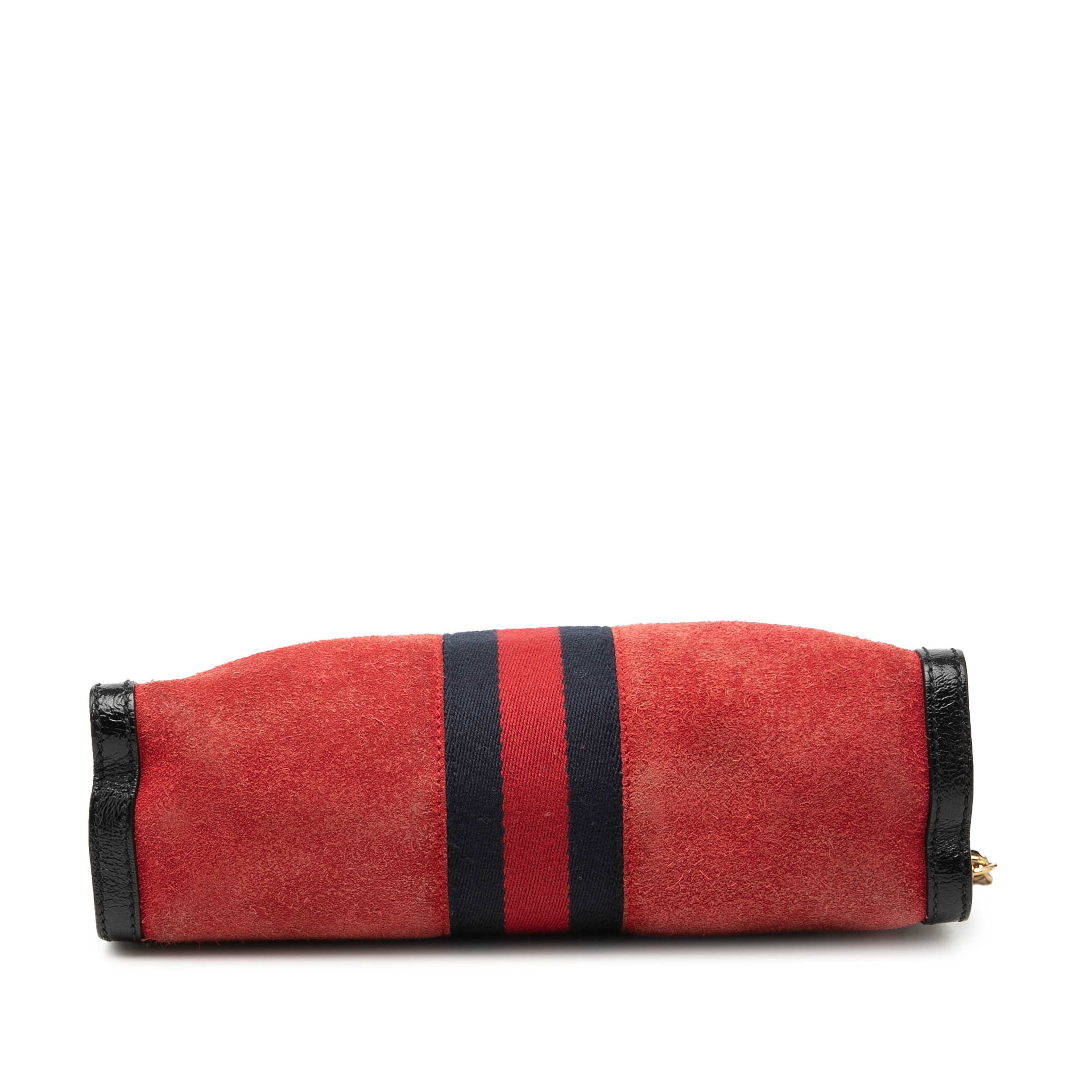 Gucci Small Suede Web Ophidia Chain Crossbody, från Luxclusif, i färgen svart. Klicka för att öppna bilden i stort format