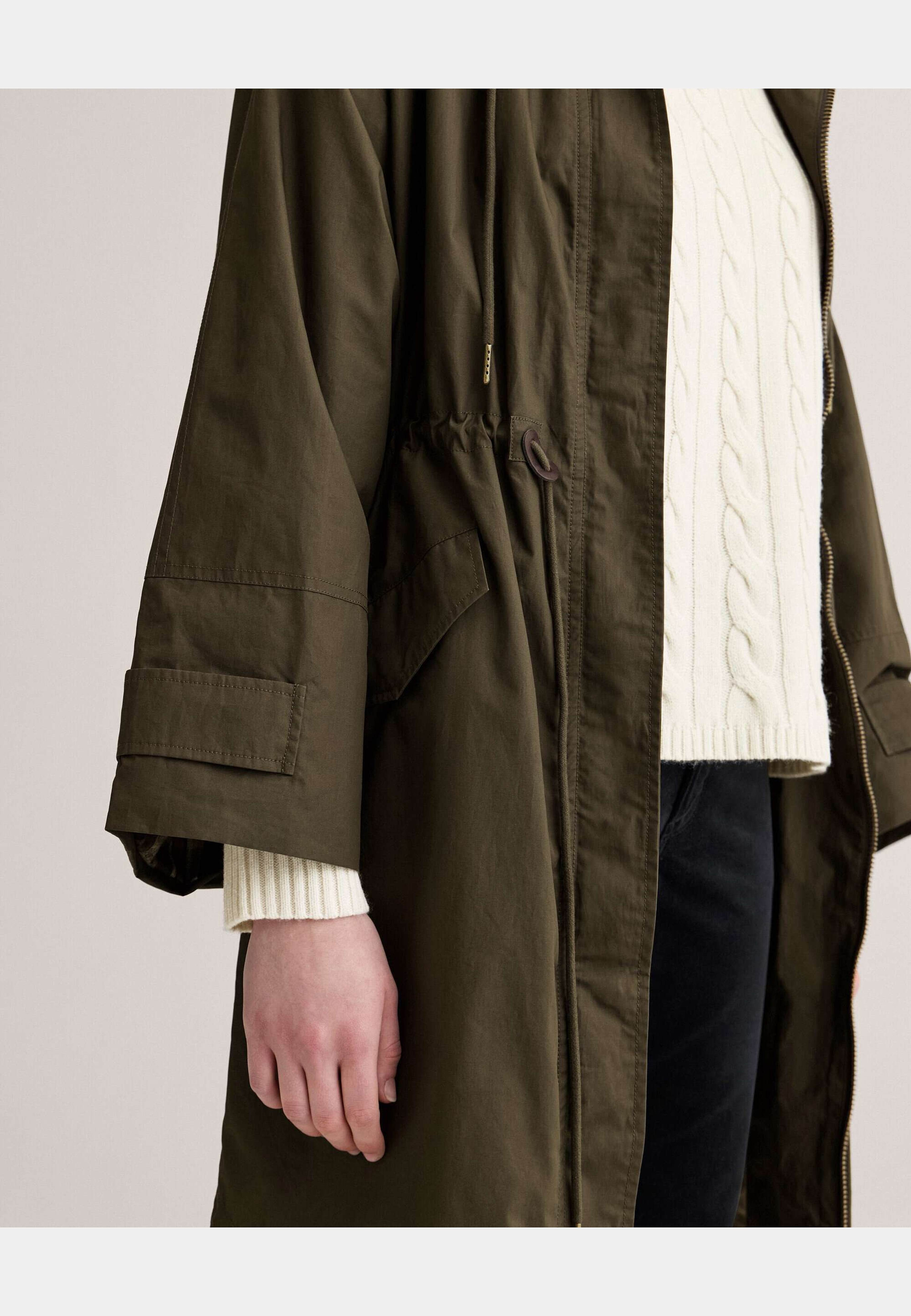 Helen Parkajacket, från Newhouse, i färgen grön. Klicka för att öppna bilden i stort format