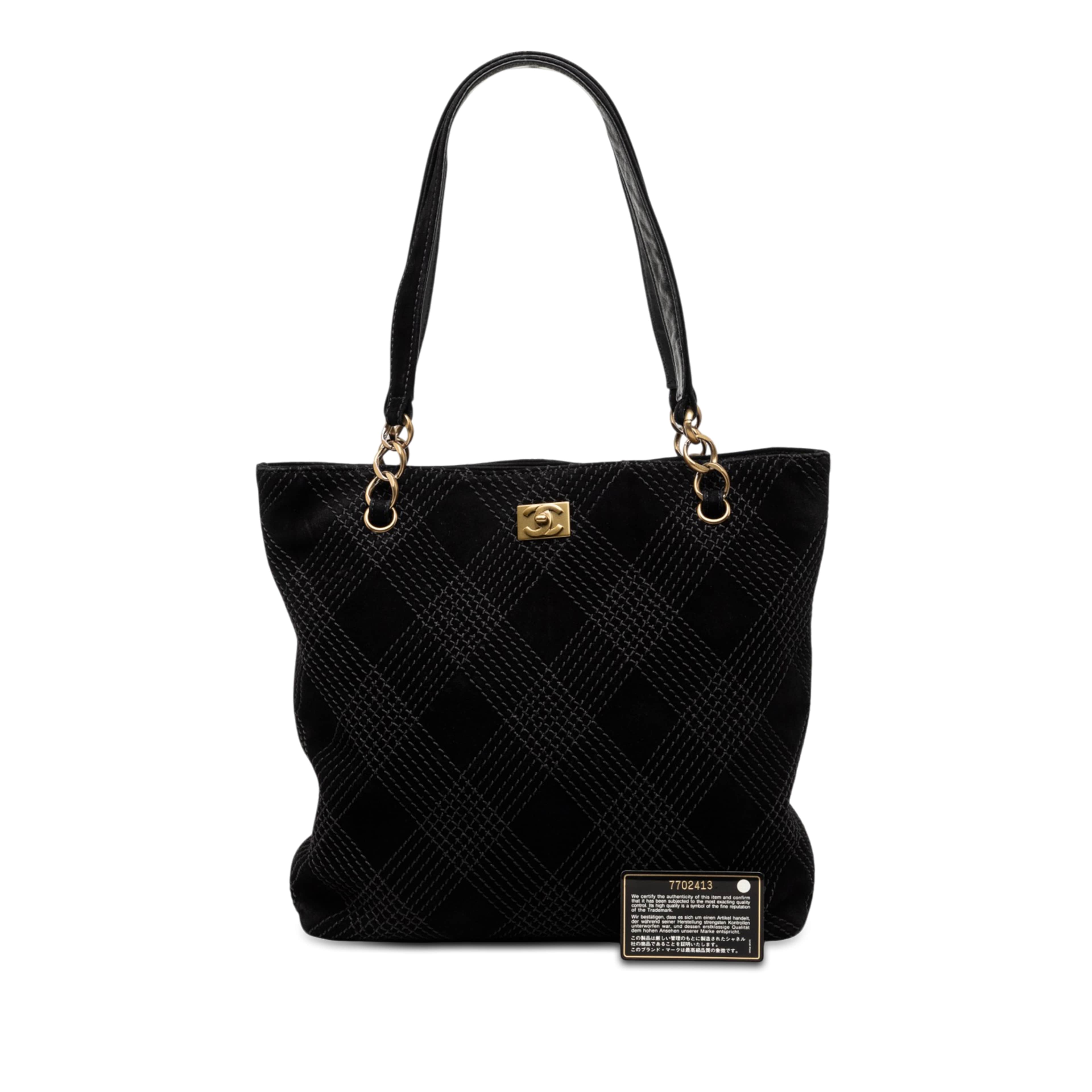 Chanel Cc Stitched Suede Tote, från Luxclusif, i färgen svart. Klicka för att öppna bilden i stort format