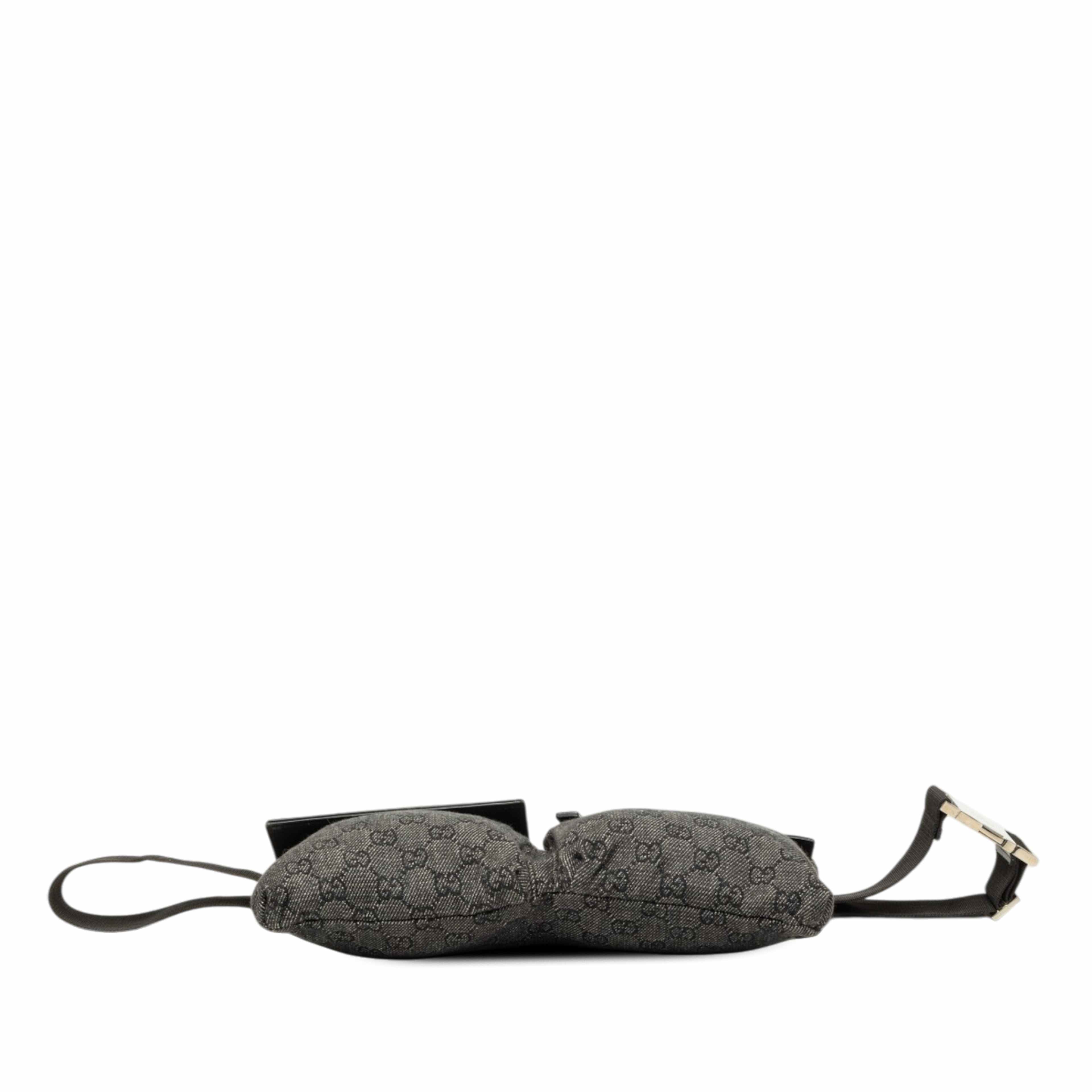 Gucci Gg Denim Double Pocket Belt Bag, från Luxclusif, i färgen grå. Klicka för att öppna bilden i stort format