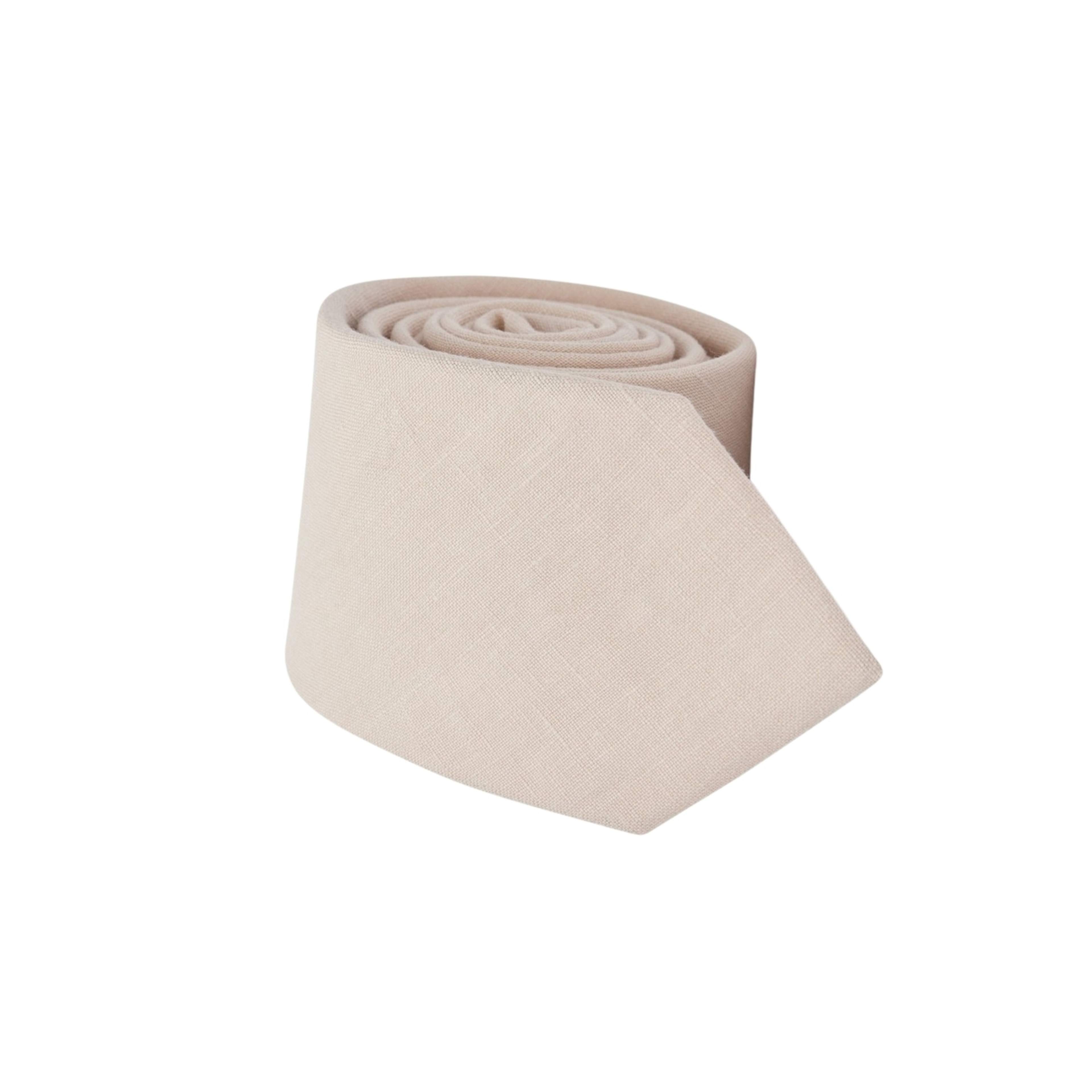 Tie Linen