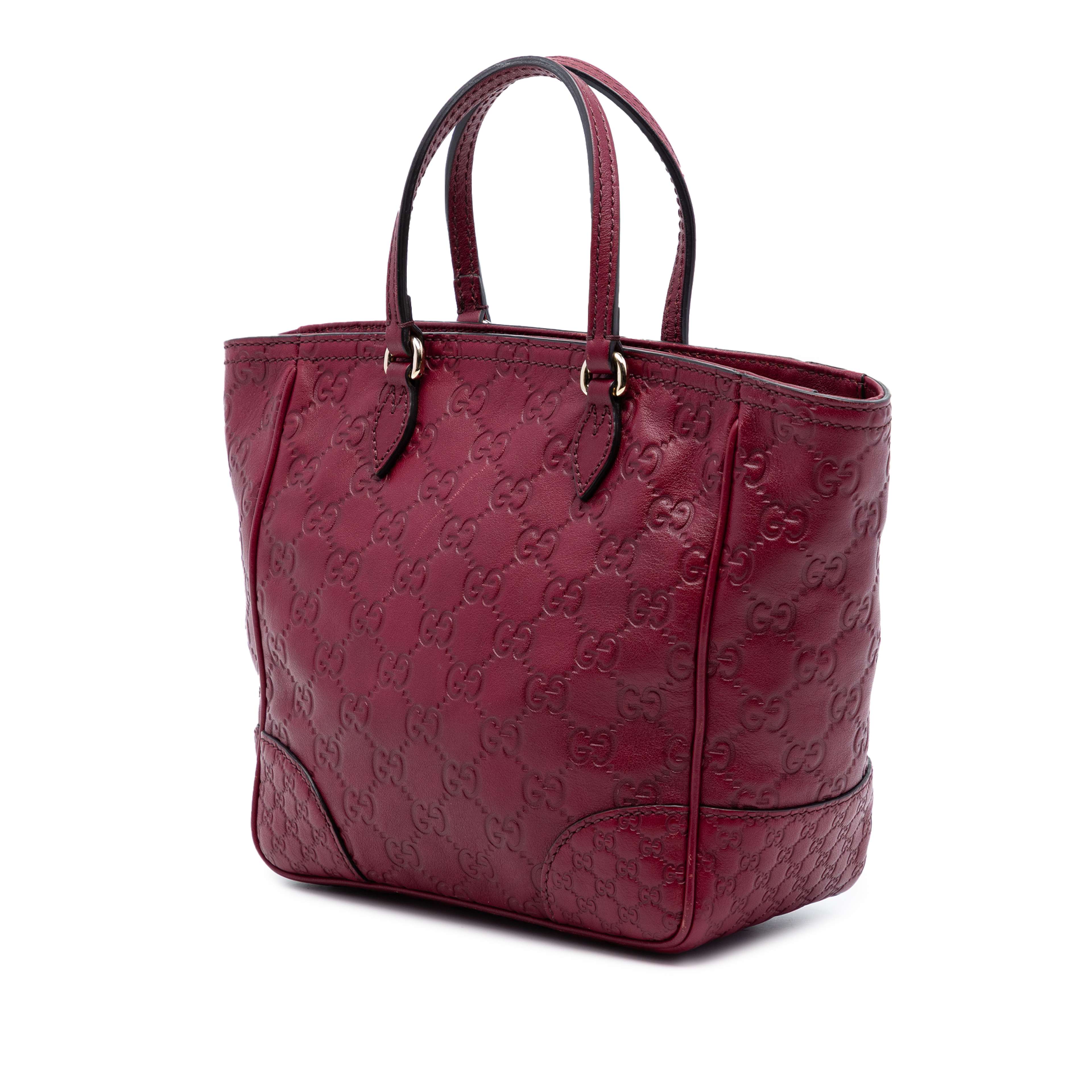 Gucci Small Guccissima Bree Satchel, från Luxclusif, i färgen röd. Klicka för att öppna bilden i stort format