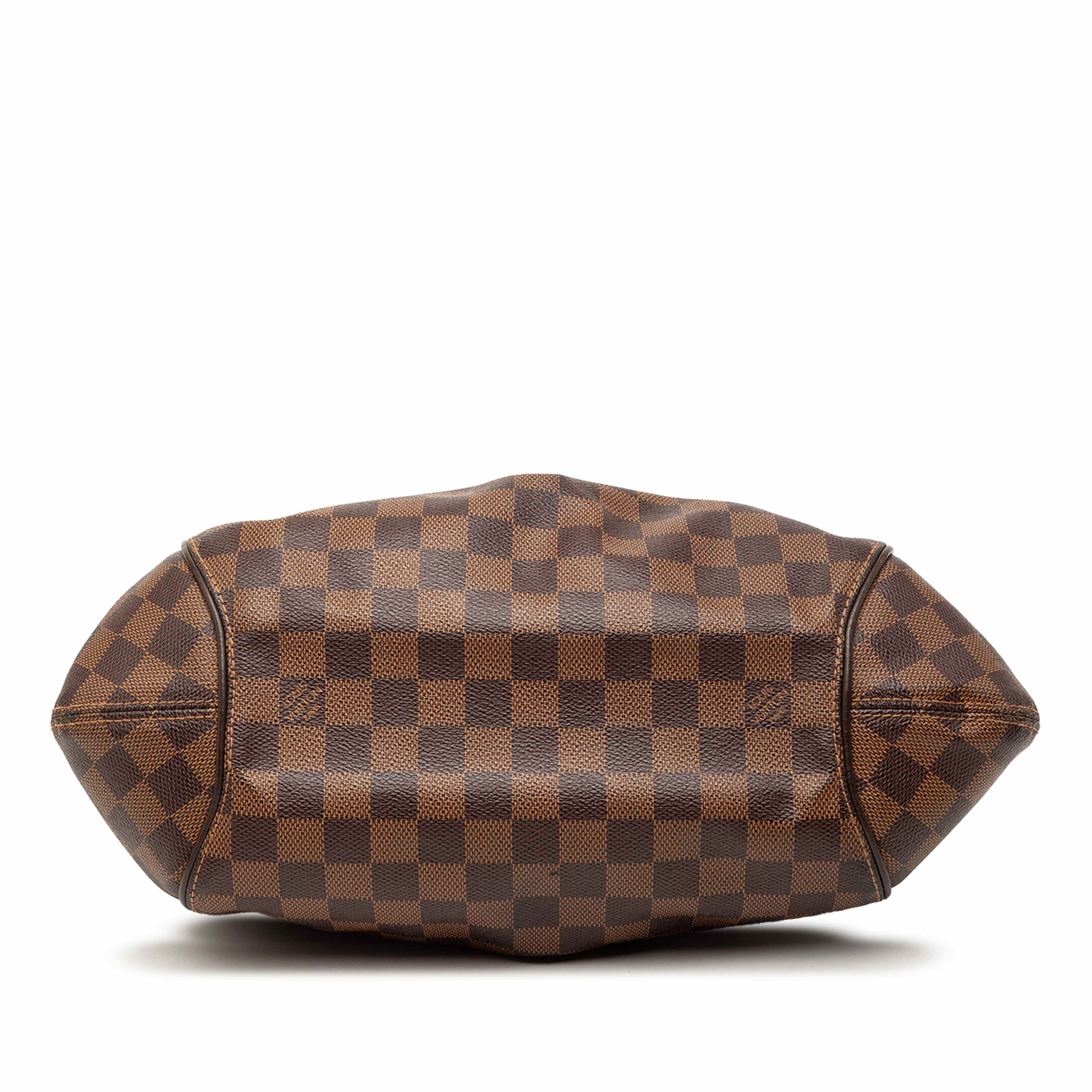 Louis Vuitton Damier Ebene Sistina Pm, från Luxclusif, i färgen brun. Klicka för att öppna bilden i stort format