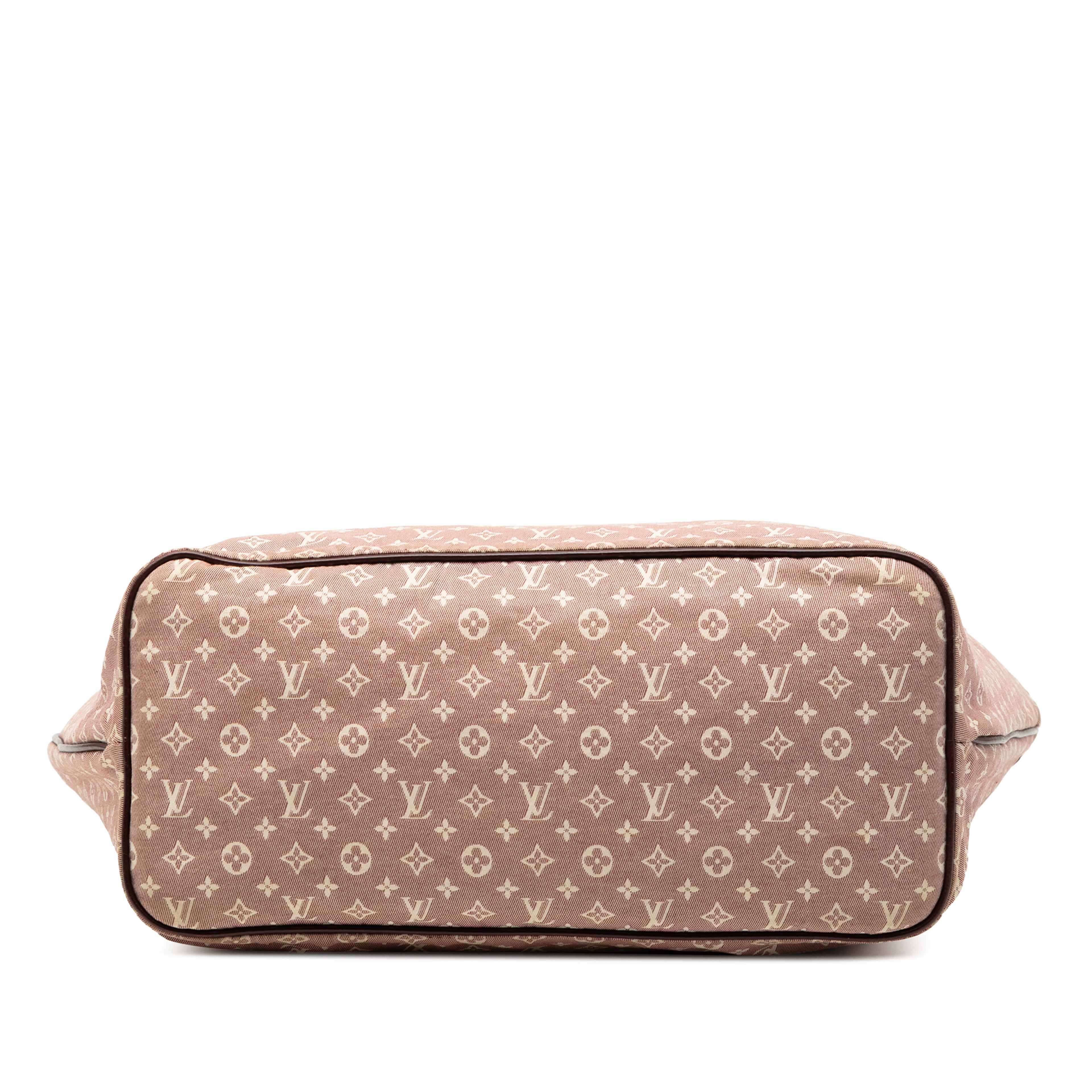 Louis Vuitton Monogram Idylle Neverfull Mm, från Luxclusif, i färgen light pink. Klicka för att öppna bilden i stort format