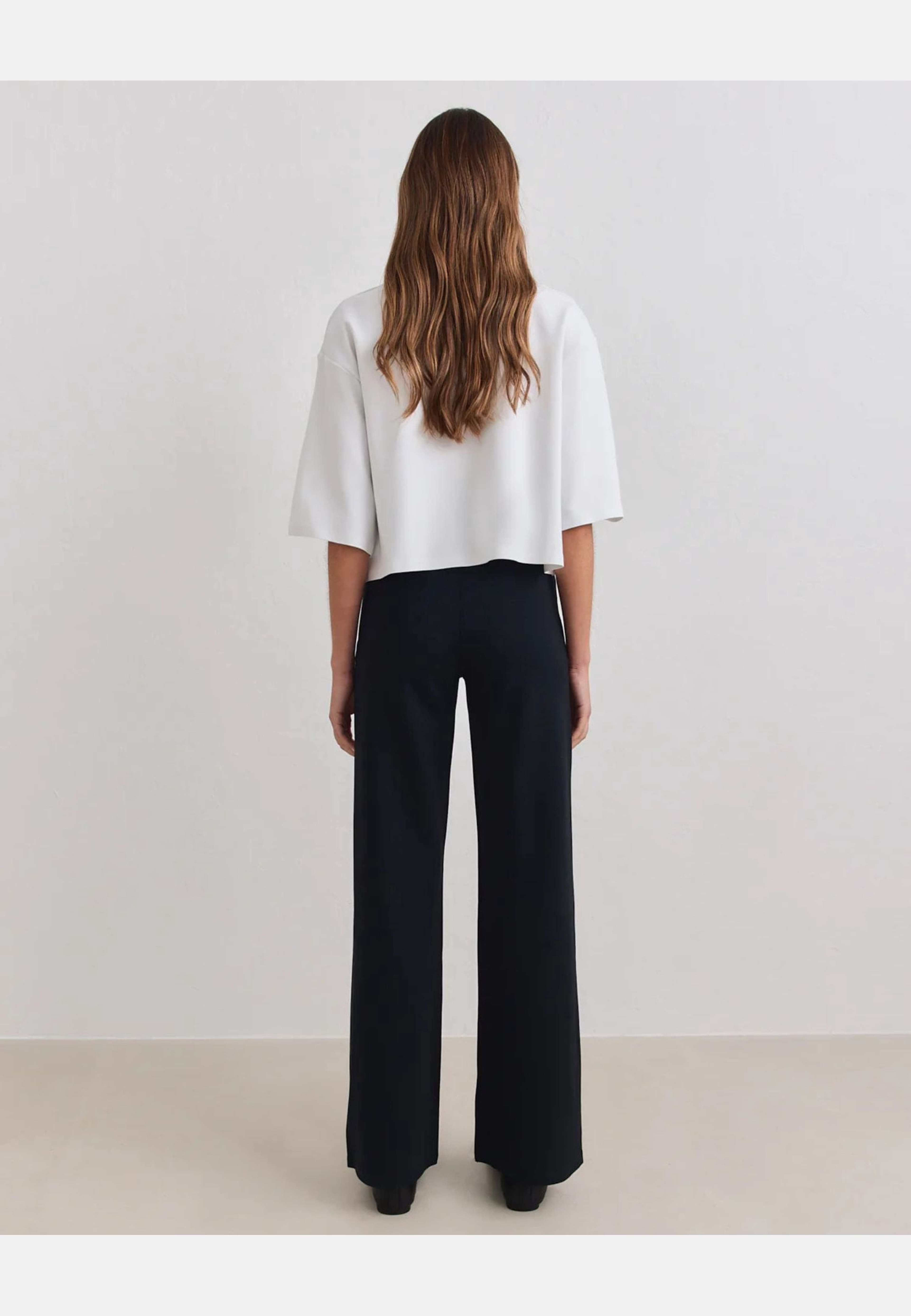 Luxe Petite Pants, från aim'n, i färgen black. Klicka för att öppna bilden i stort format