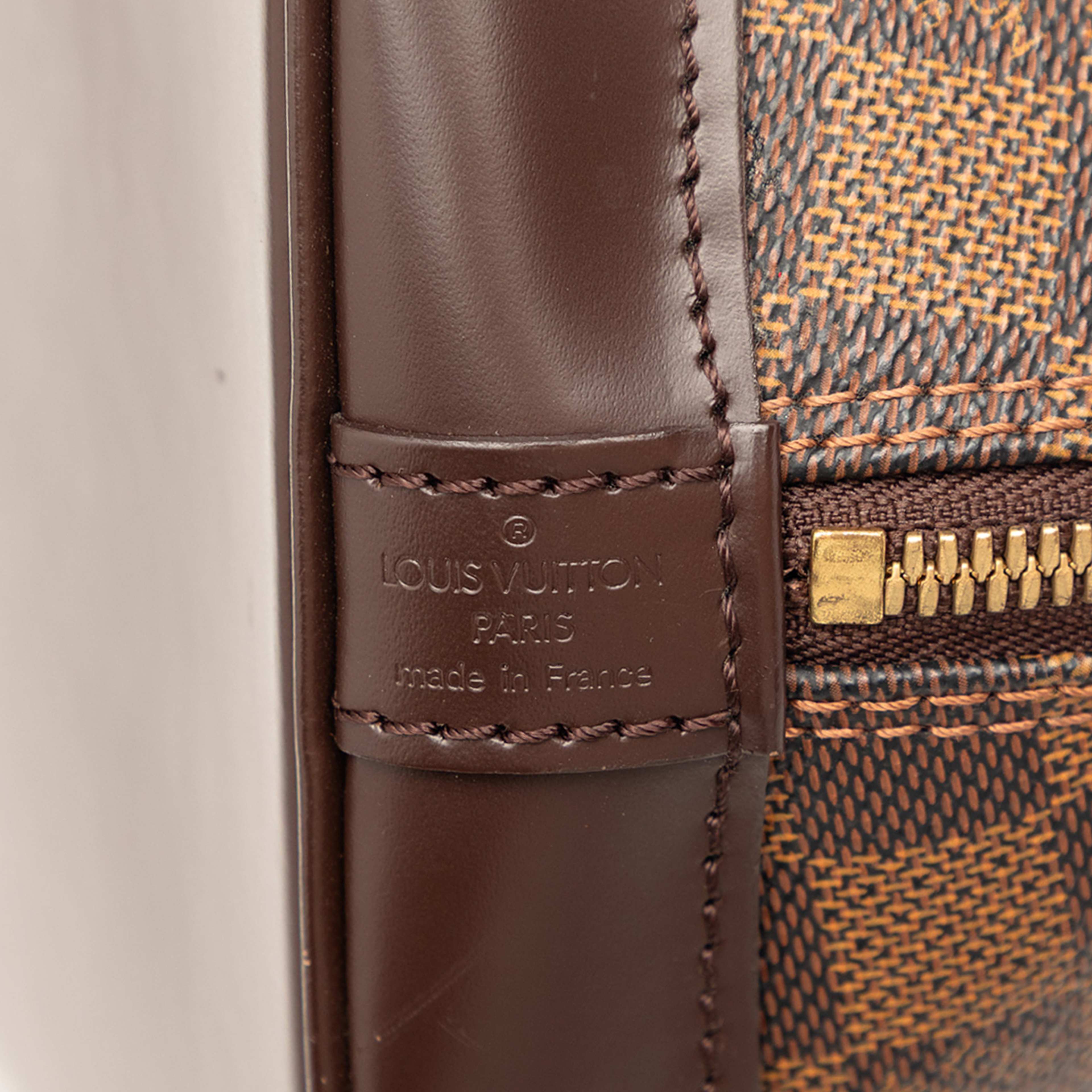 Louis Vuitton Damier Ebene Alma Pm, från Luxclusif, i färgen brown. Klicka för att öppna bilden i stort format