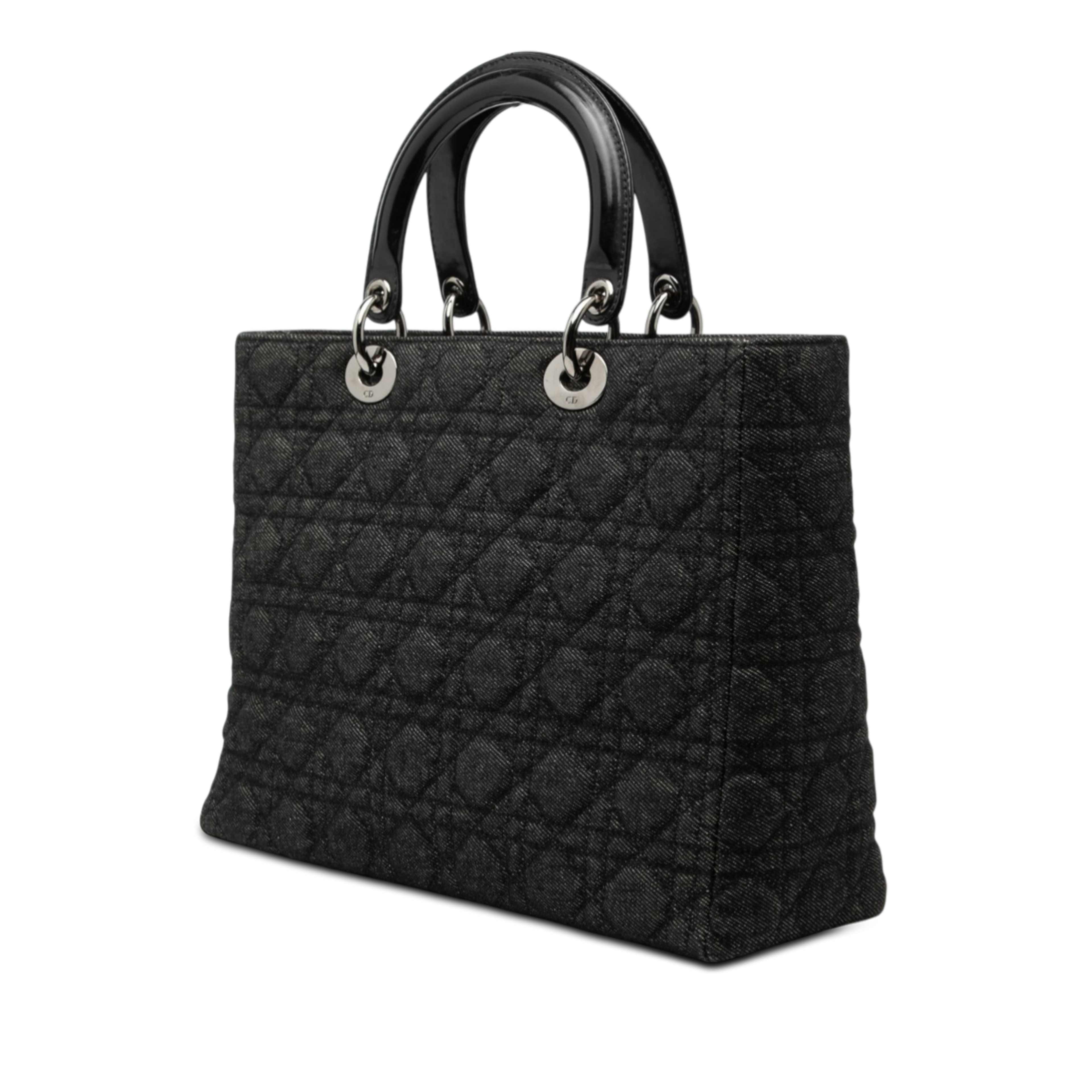 Dior Large Denim Cannage Lady Dior, från Luxclusif, i färgen svart. Klicka för att öppna bilden i stort format