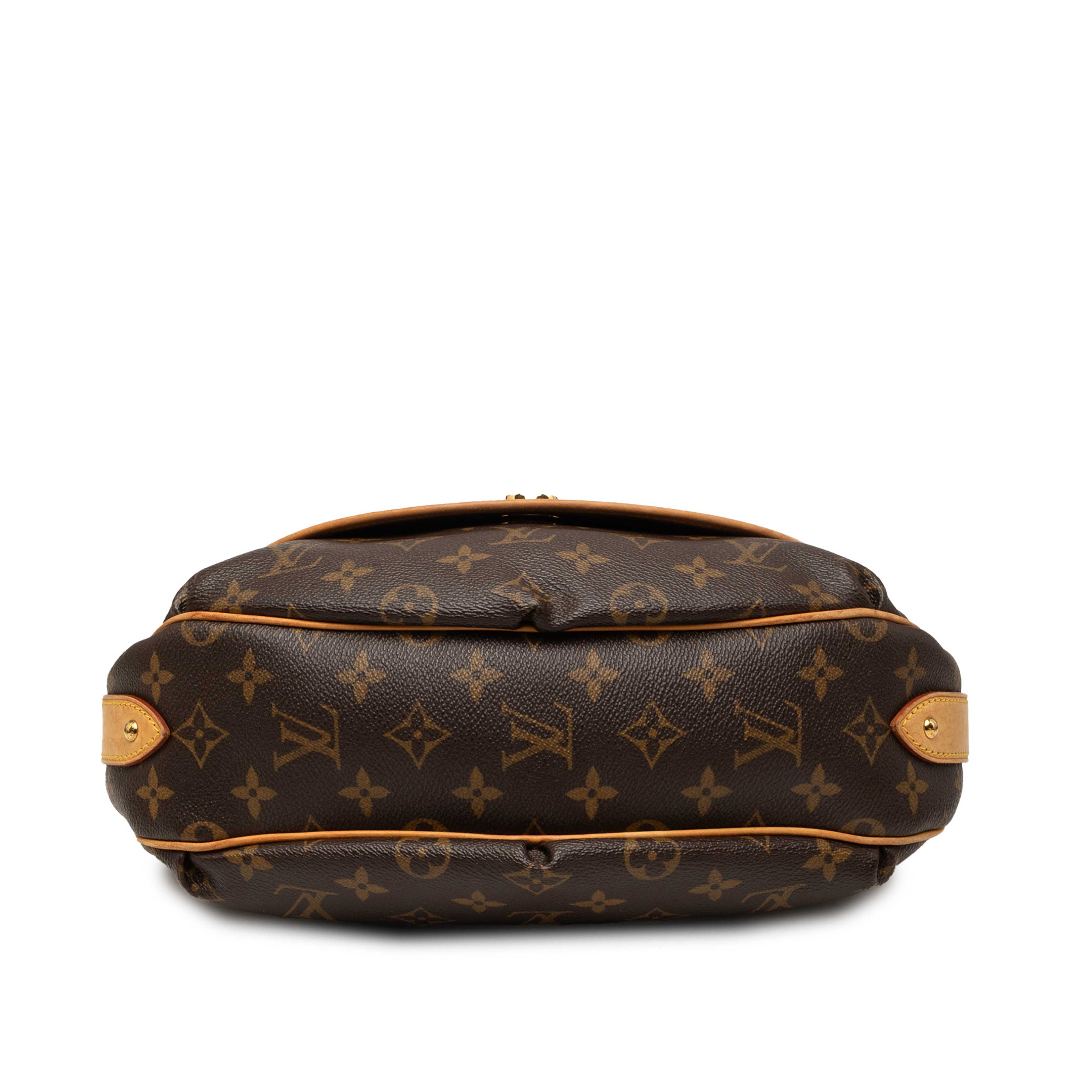 Louis Vuitton Monogram Tulum Pm, från Luxclusif, i färgen brun. Klicka för att öppna bilden i stort format