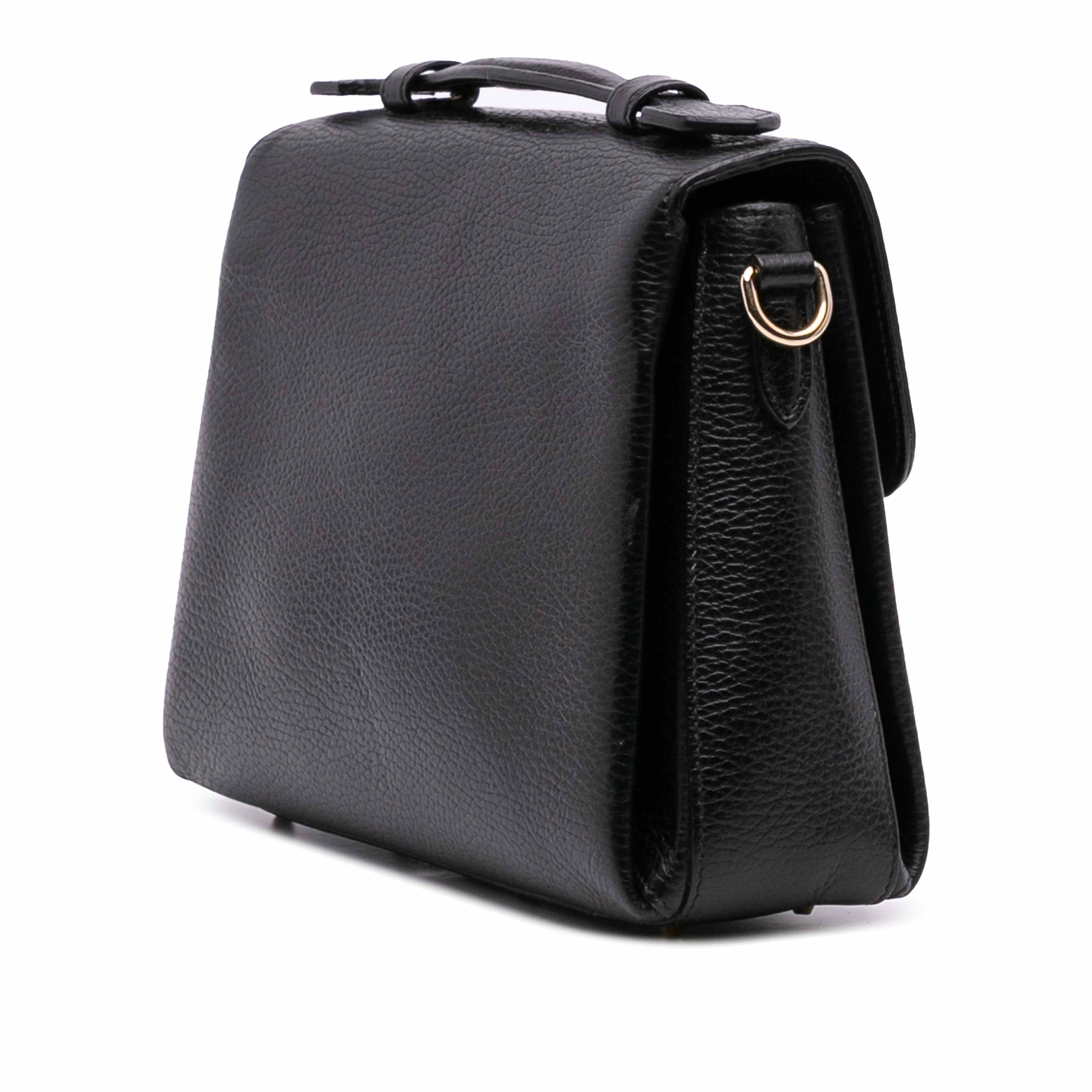 Gucci Small Dollar Calf Interlocking G Satchel, från Luxclusif, i färgen black. Klicka för att öppna bilden i stort format