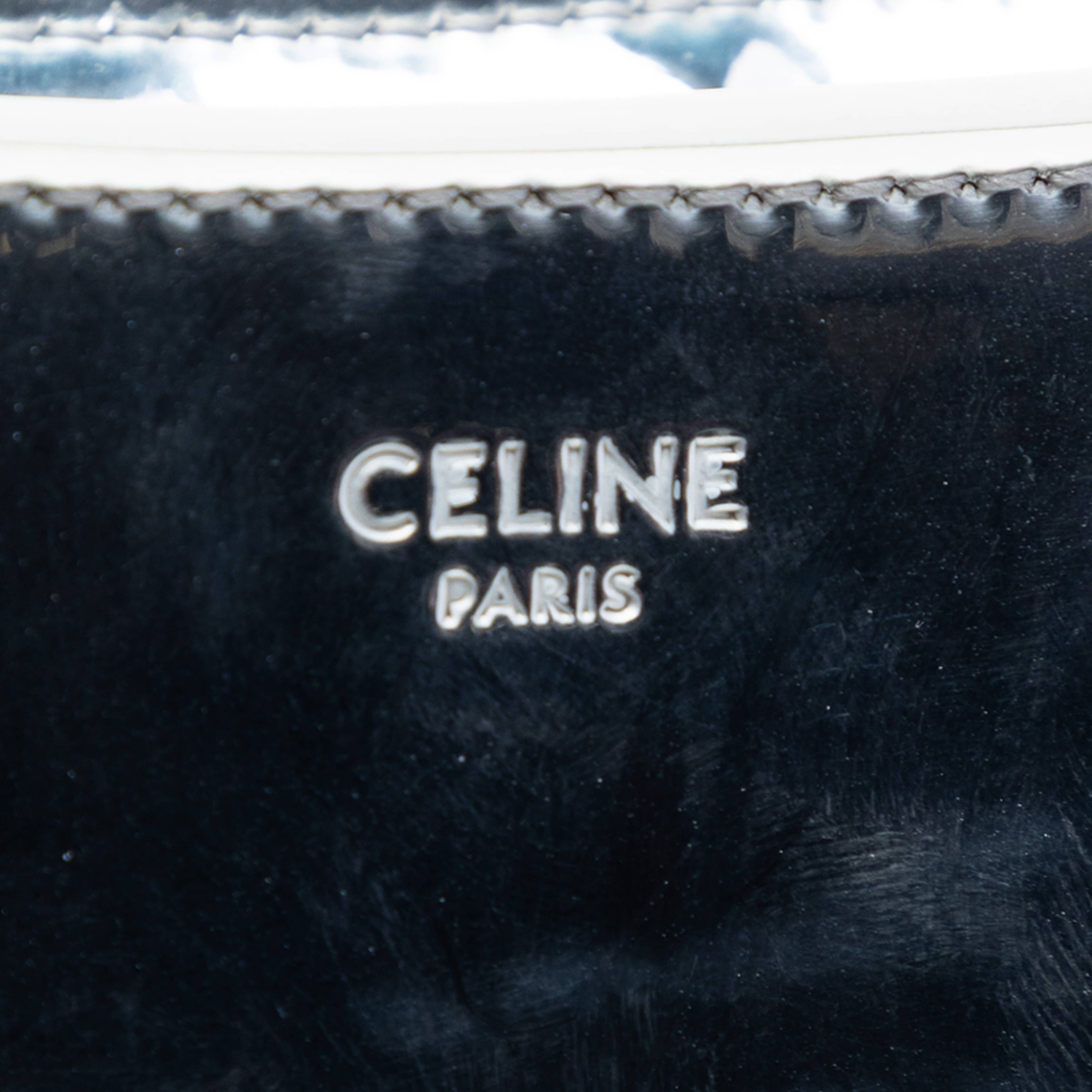 Celine Medium Mirror Calfskin Croque Shoulder Bag, från Luxclusif, i färgen silver. Klicka för att öppna bilden i stort format