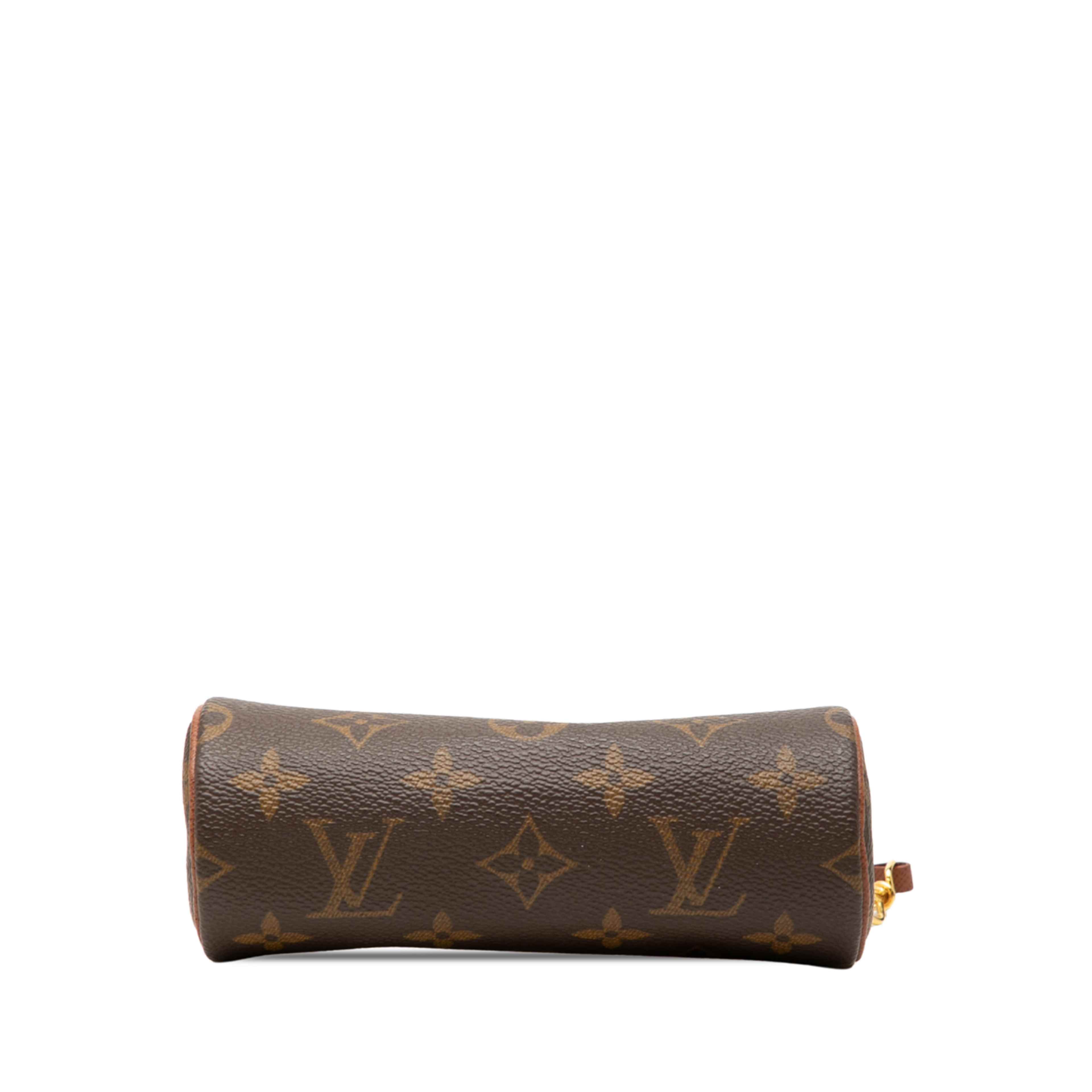 Louis Vuitton Monogram Papillon Pochette, från Luxclusif, i färgen brun. Klicka för att öppna bilden i stort format