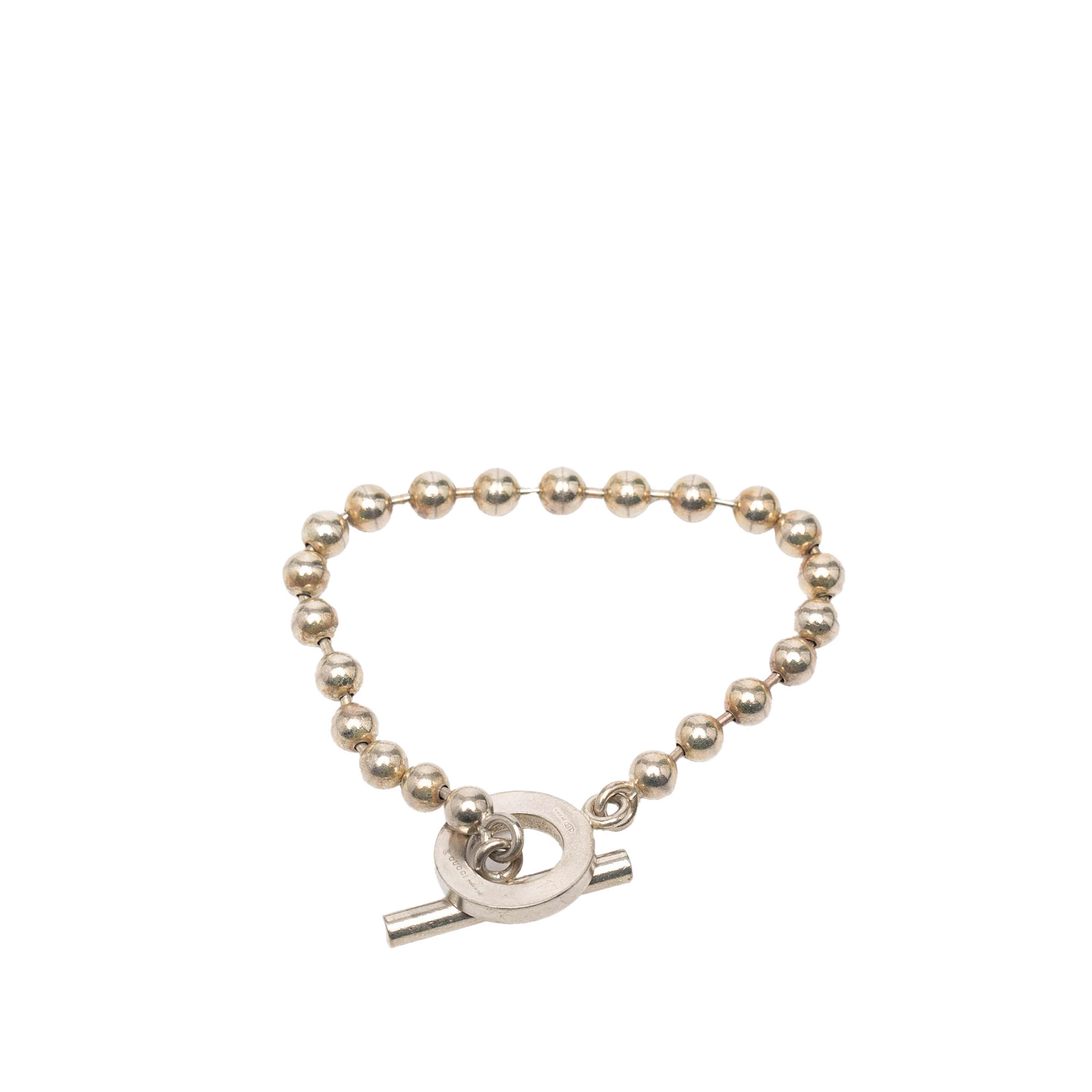 Gucci Sterling Silver Ball Chain Toggle Bracelet, från Luxclusif, i färgen silver. Klicka för att öppna bilden i stort format
