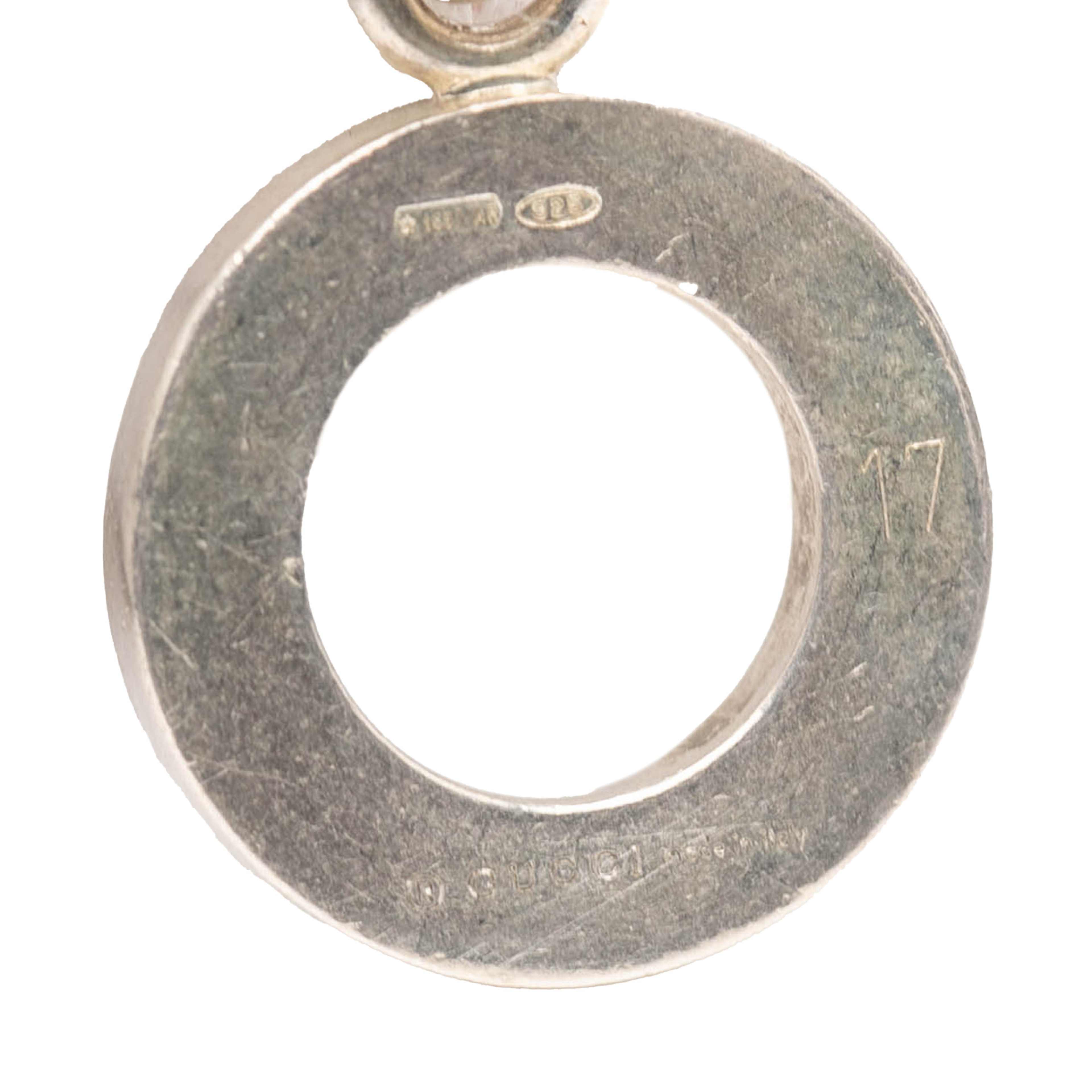 Gucci Sterling Silver Ball Chain Toggle Bracelet, från Luxclusif, i färgen silver. Klicka för att öppna bilden i stort format