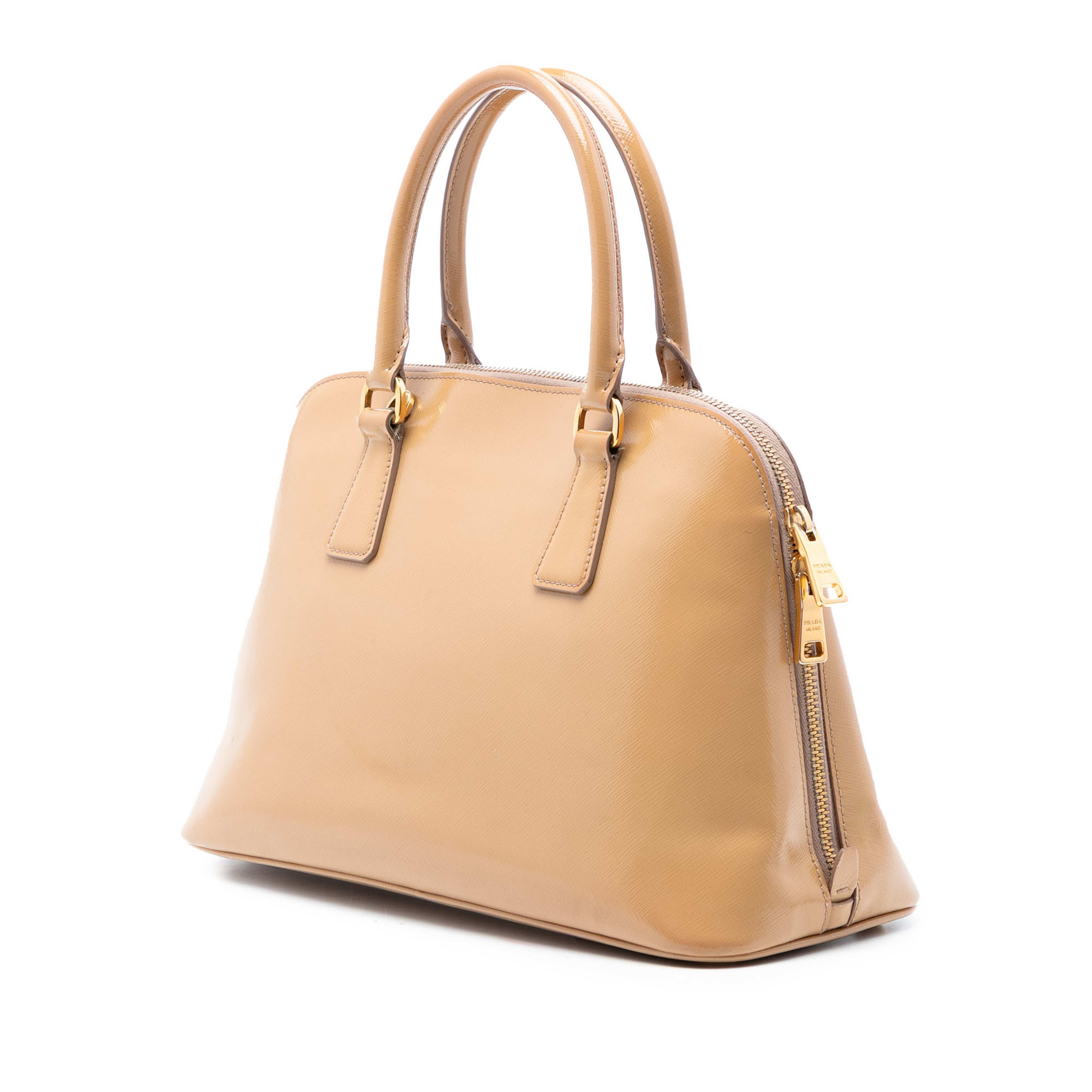 Prada Medium Saffiano Vernice Promenade Satchel, från Luxclusif, i färgen brun. Klicka för att öppna bilden i stort format