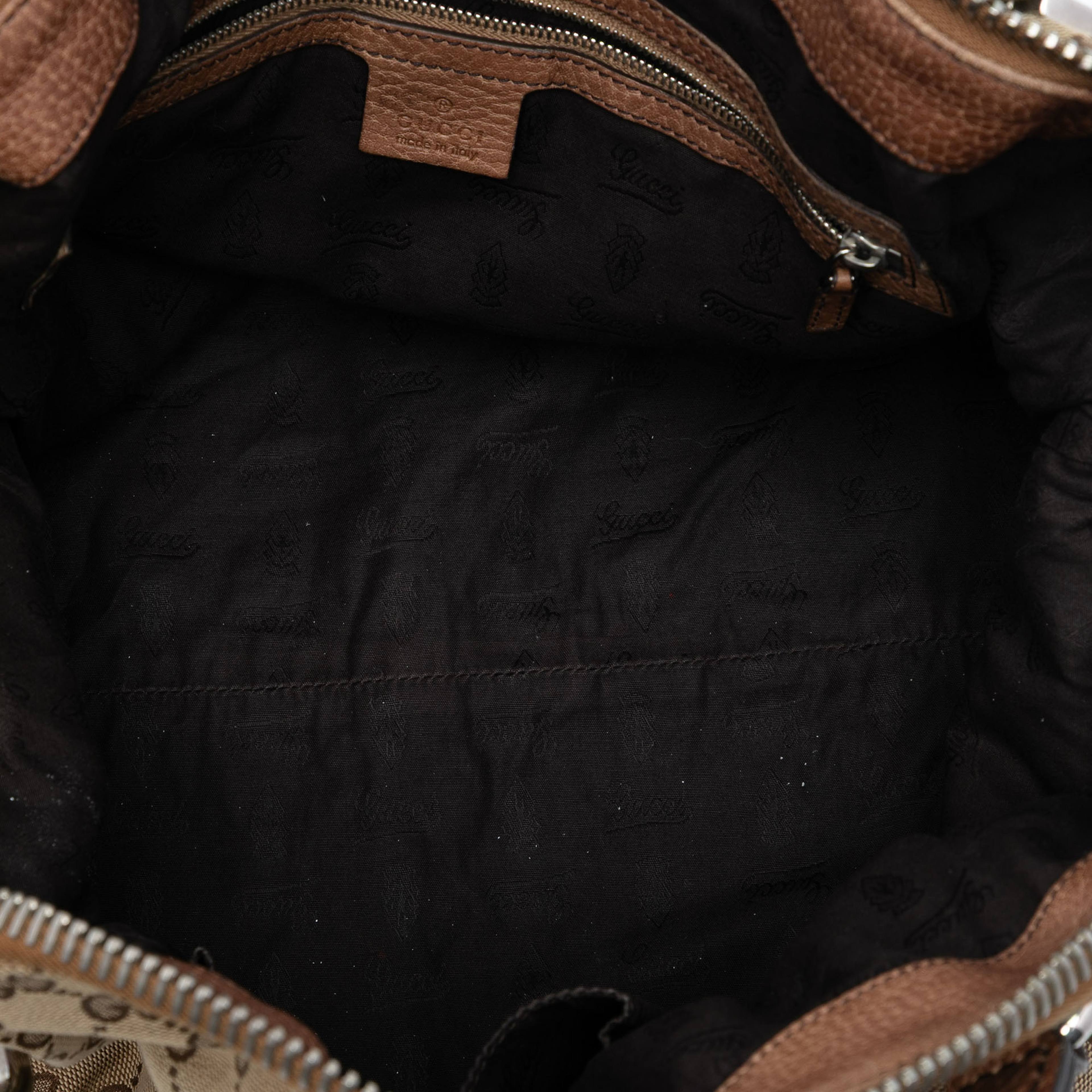 Gucci Medium Gg Canvas Bamboo Bar Tote, från Luxclusif, i färgen beige. Klicka för att öppna bilden i stort format