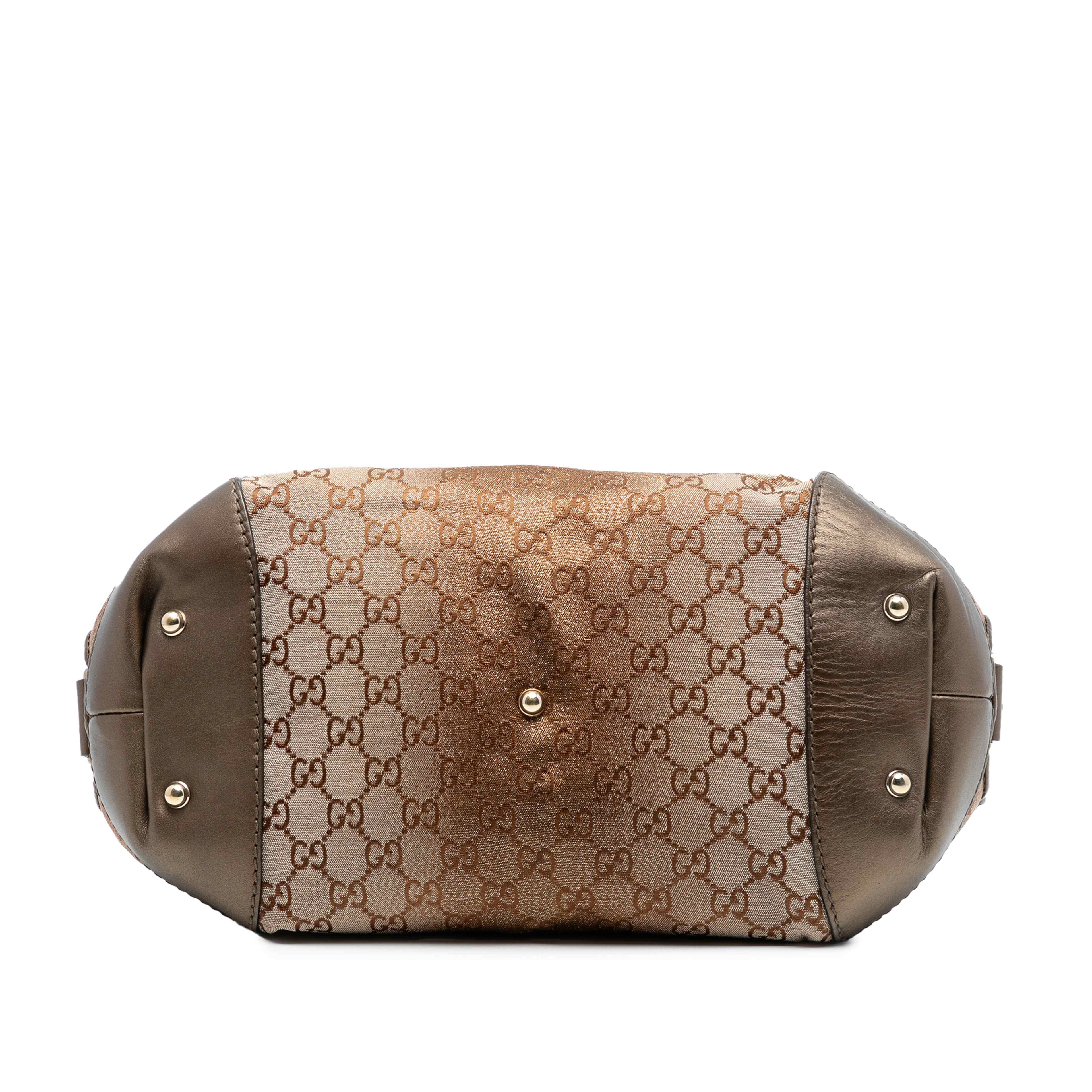 Gucci Gg Lurex Heart Bit Satchel, från Luxclusif, i färgen beige. Klicka för att öppna bilden i stort format