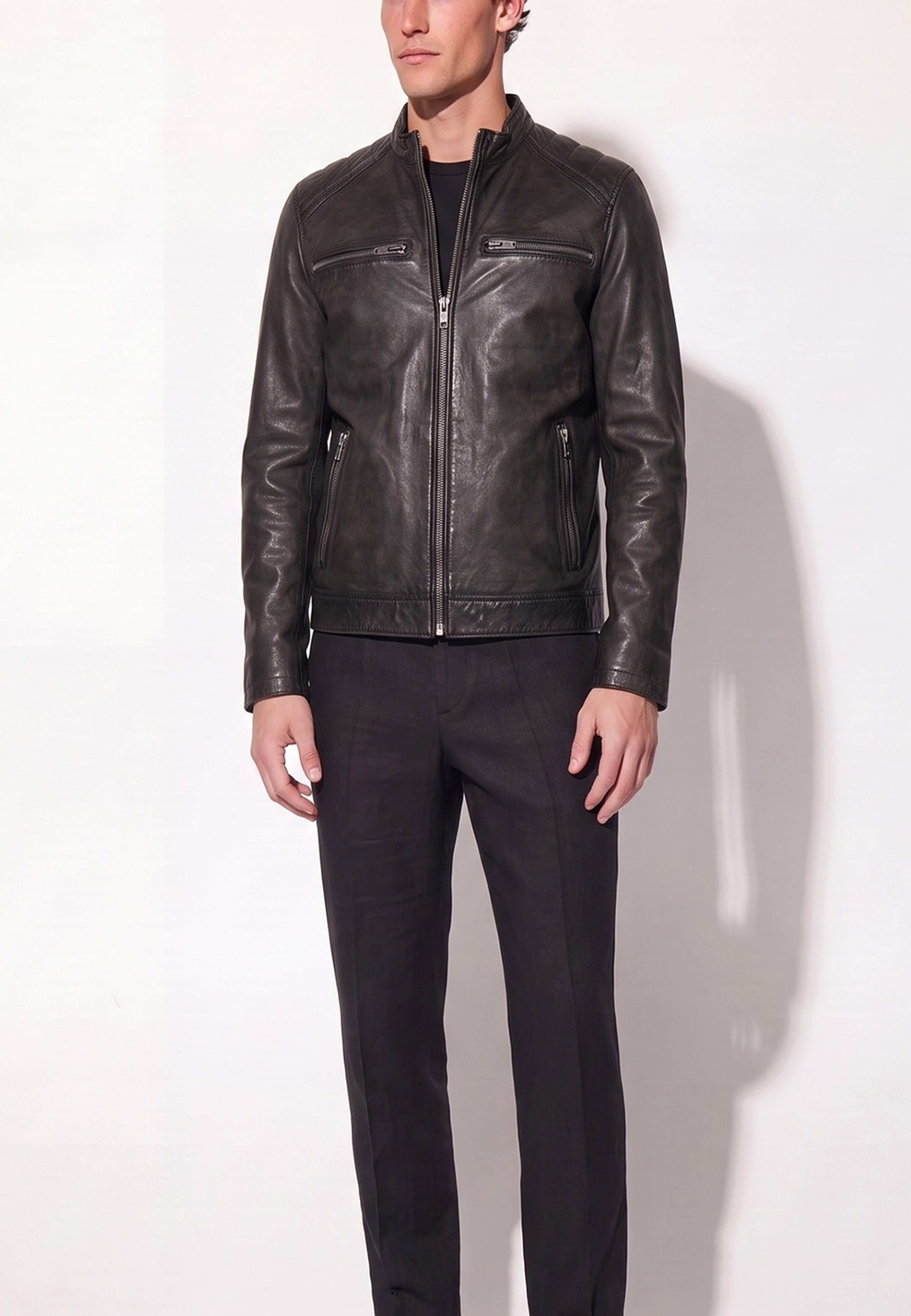 Ryder Jacket, från ROCKANDBLUE, i färgen black. Klicka för att öppna bilden i stort format