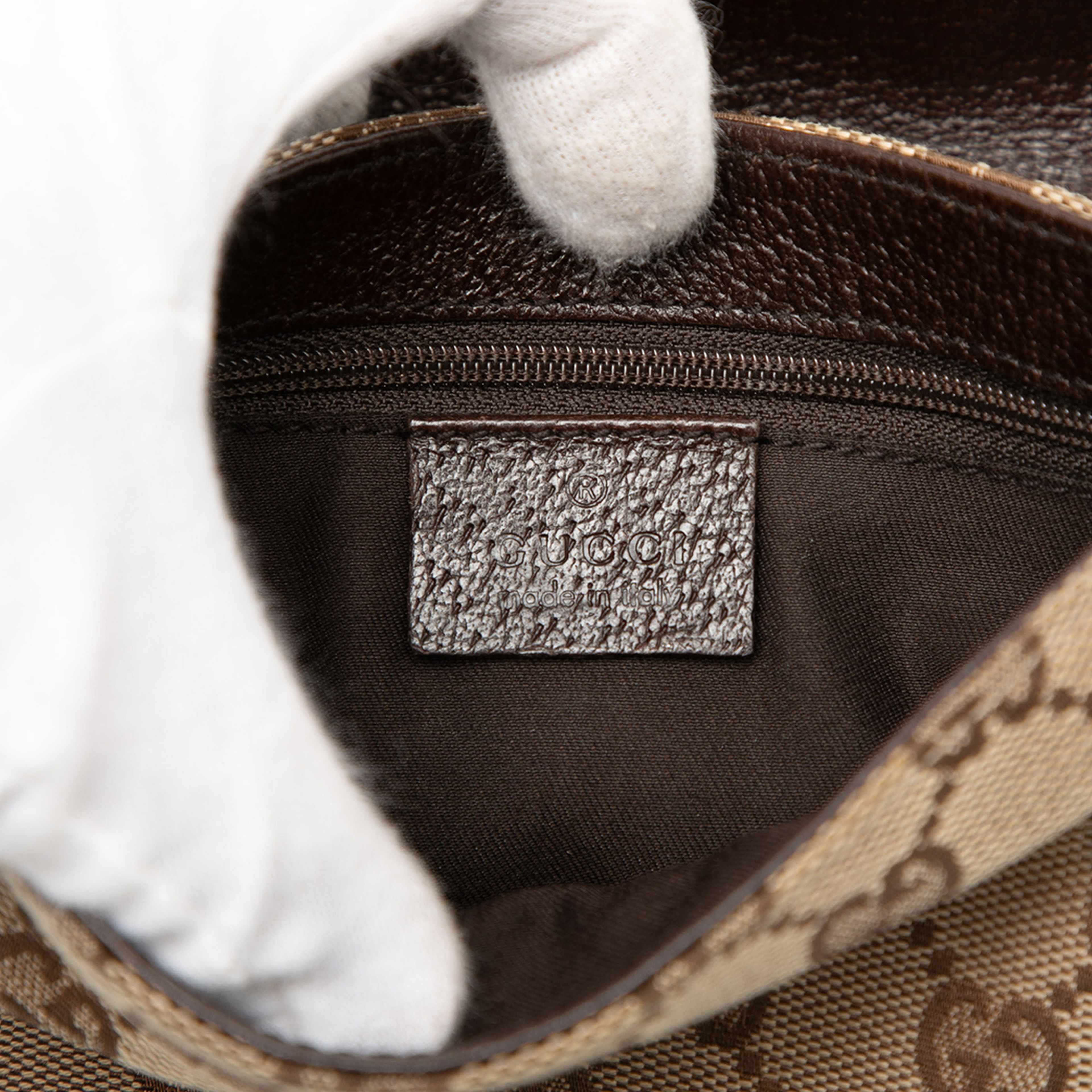Gucci Gg Canvas Belt Bag, från Luxclusif, i färgen beige. Klicka för att öppna bilden i stort format