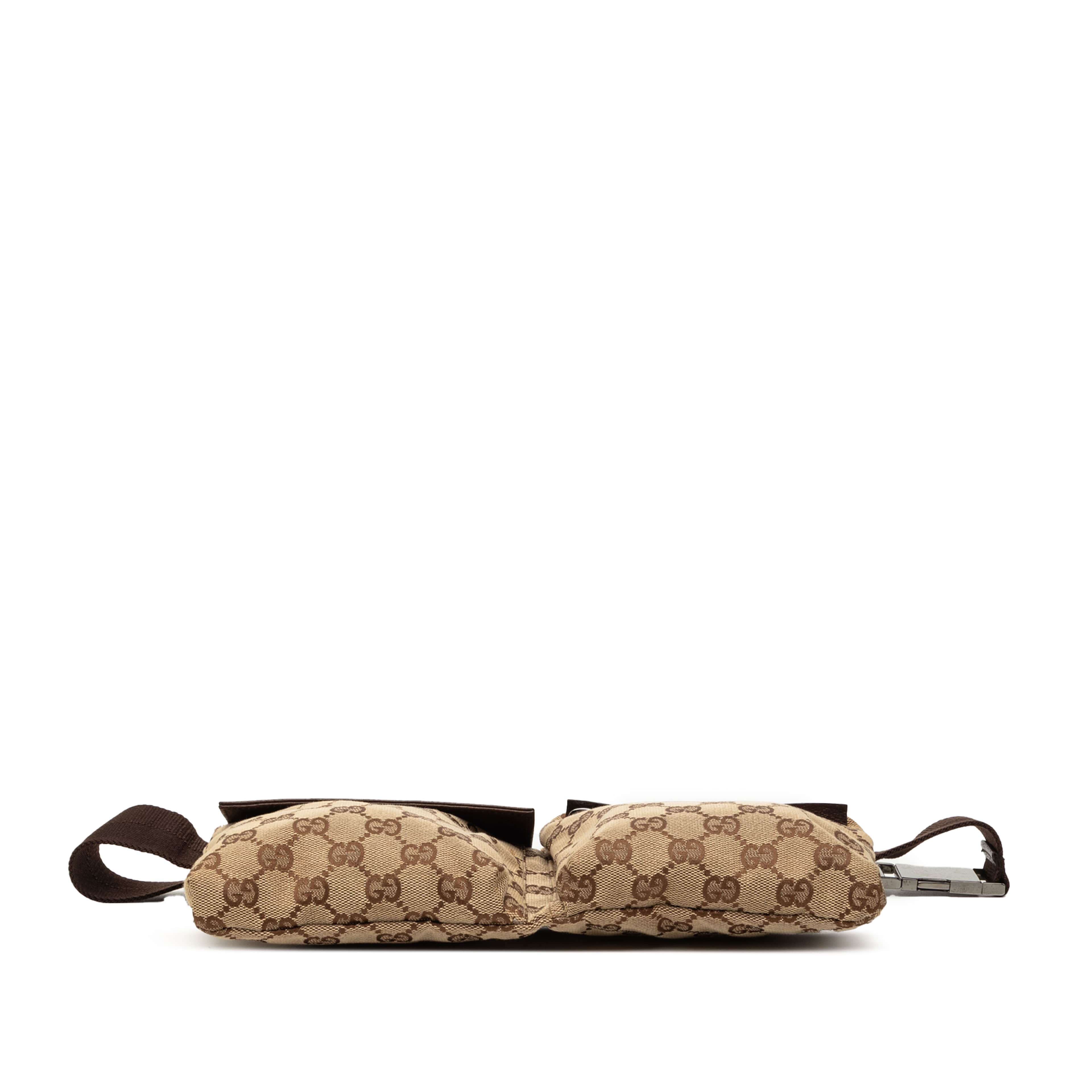 Gucci Gg Canvas Double Pocket Belt Bag, från Luxclusif, i färgen beige. Klicka för att öppna bilden i stort format