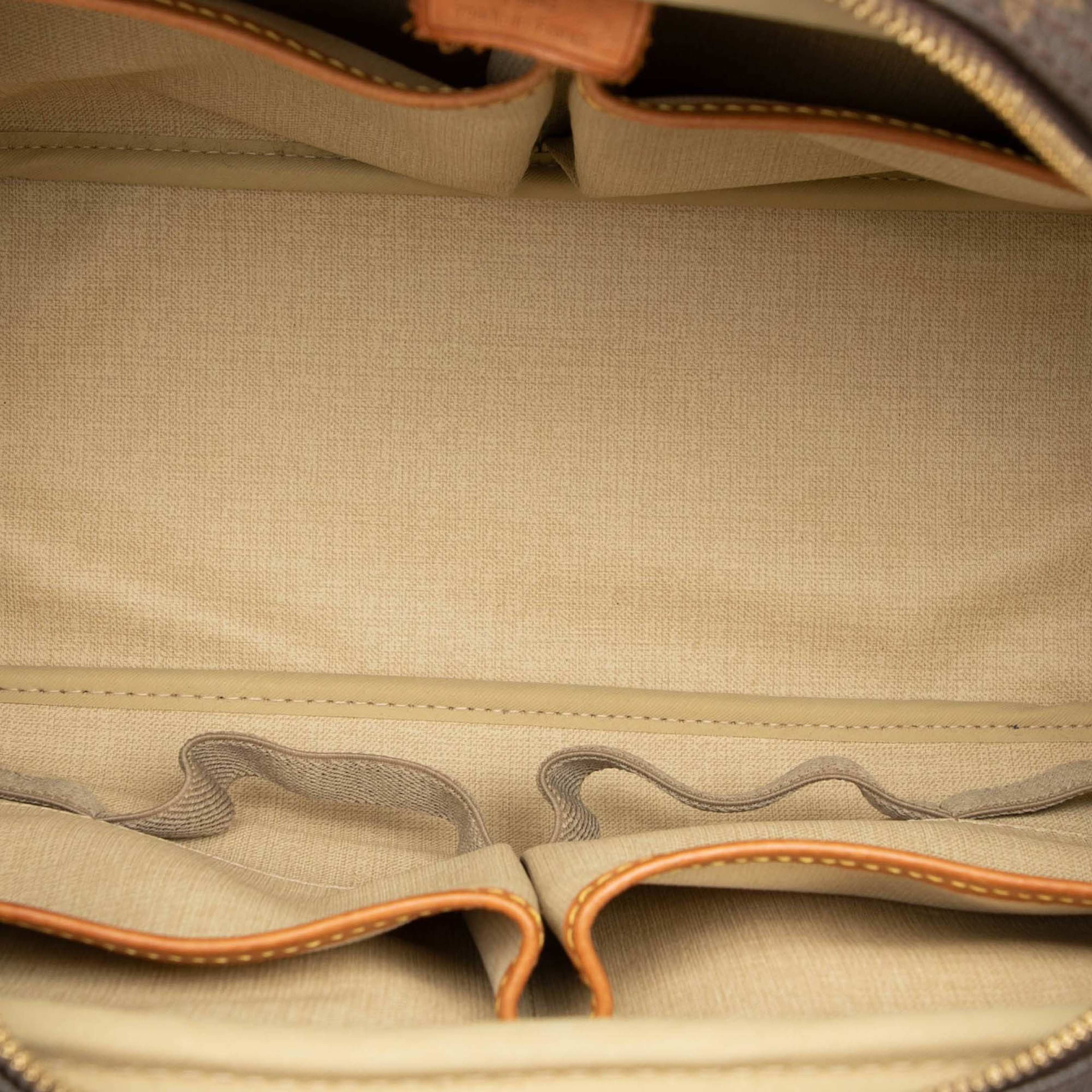 Louis Vuitton Monogram Deauville, från Luxclusif, i färgen brown. Klicka för att öppna bilden i stort format