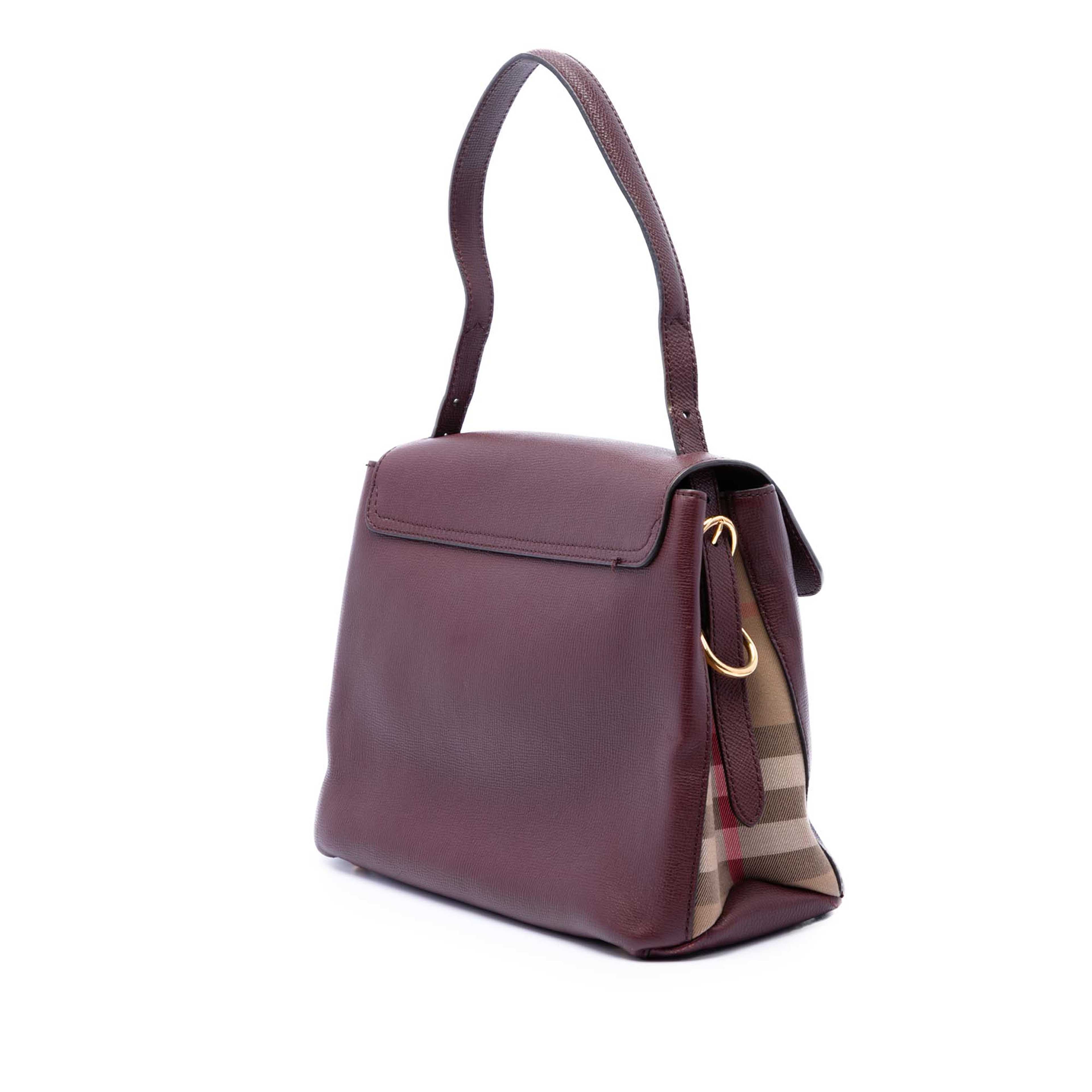 Burberry Medium House Check Trimmed Leather Camberley Satchel, från Luxclusif, i färgen röd. Klicka för att öppna bilden i stort format