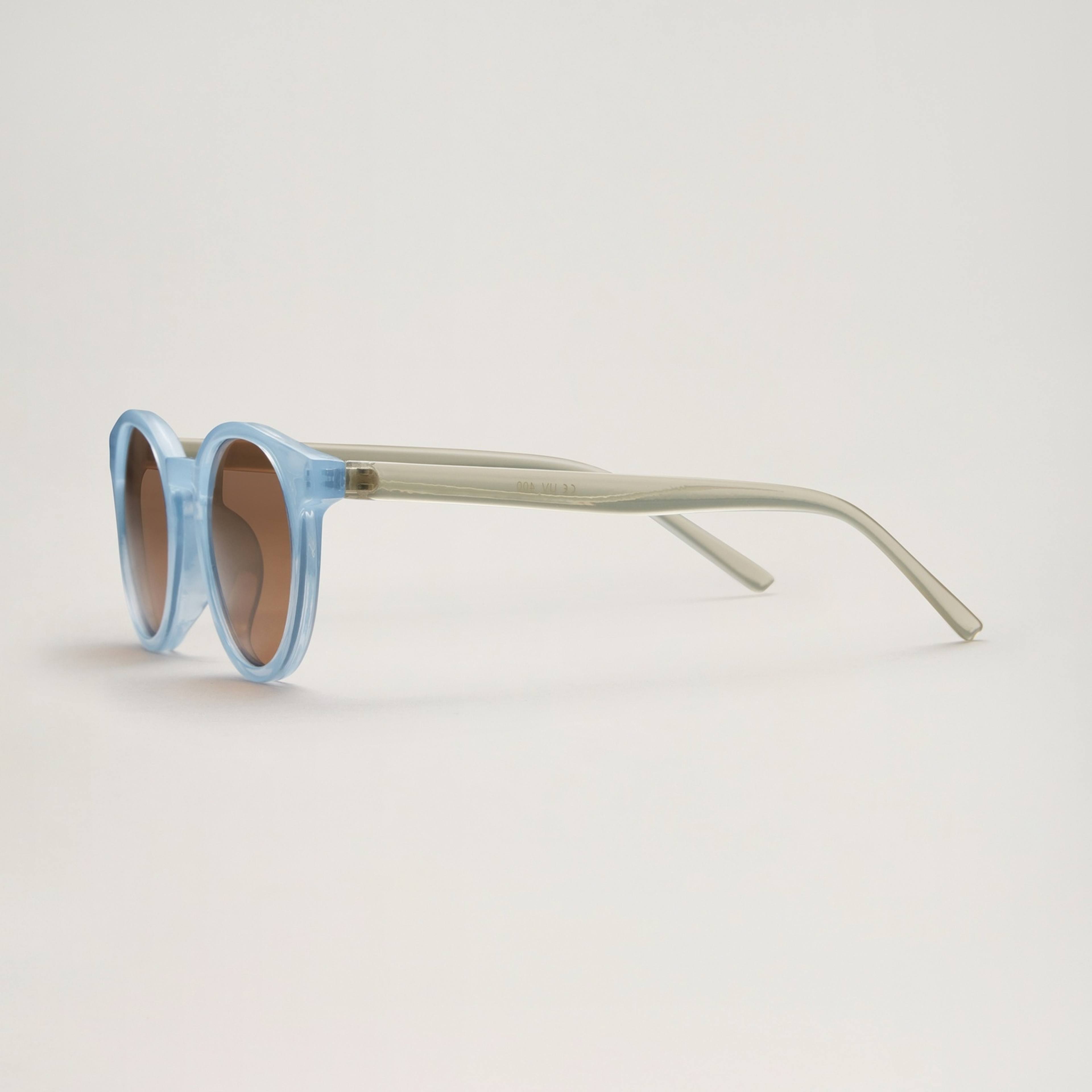 Babymocs Solglasögon Classic Shape - Barn, från BabyMocs, i färgen blue. Klicka för att öppna bilden i stort format