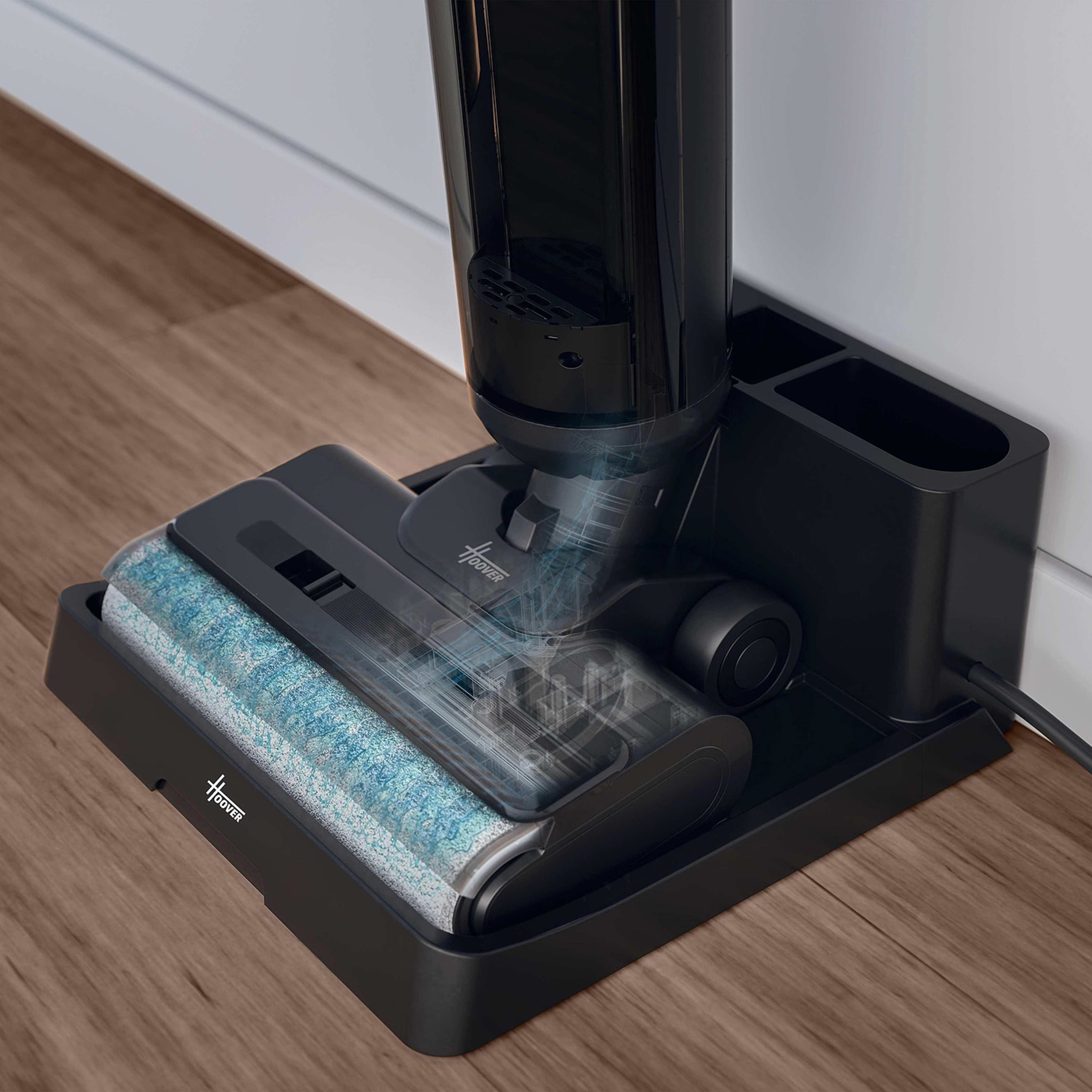 Skaftdammsugare Hw3 Våt & Torr, från Hoover, i färgen svart. Klicka för att öppna bilden i stort format