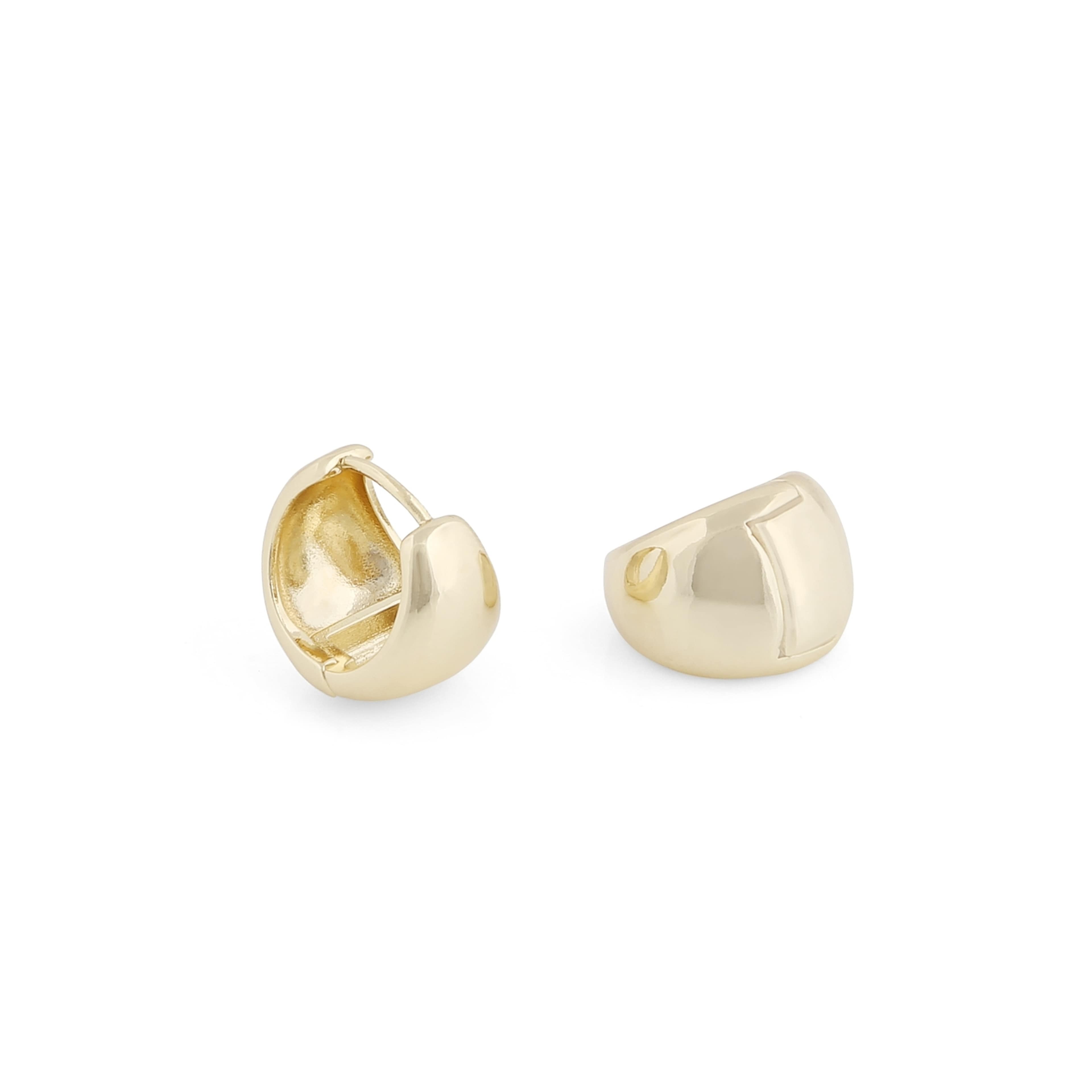 Core Pure Oval Earring, från SNÖ of Sweden, i färgen plain g. Klicka för att öppna bilden i stort format