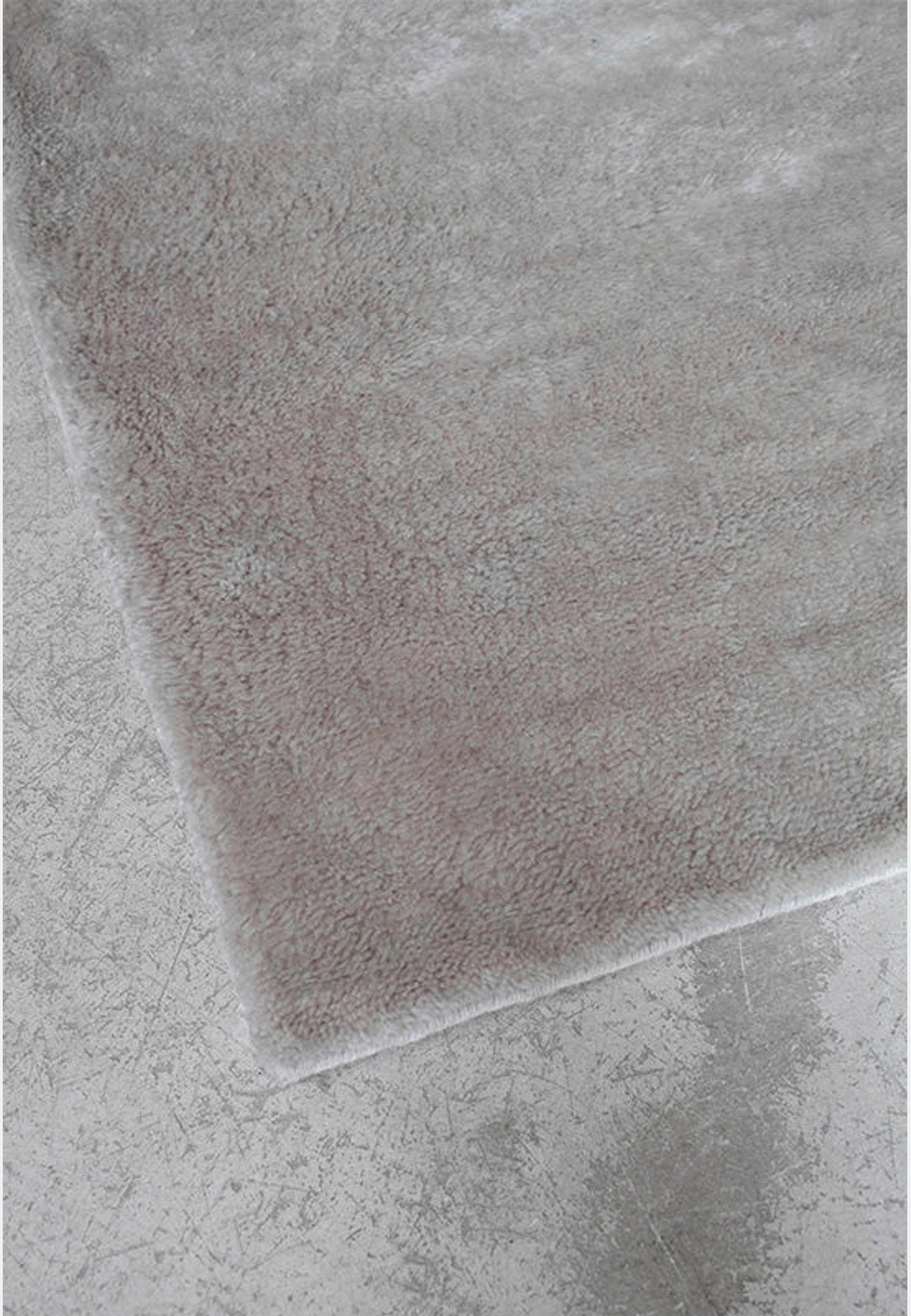 Artisan Francis Pearl, från Layered, i färgen francis pearl. Klicka för att öppna bilden i stort format