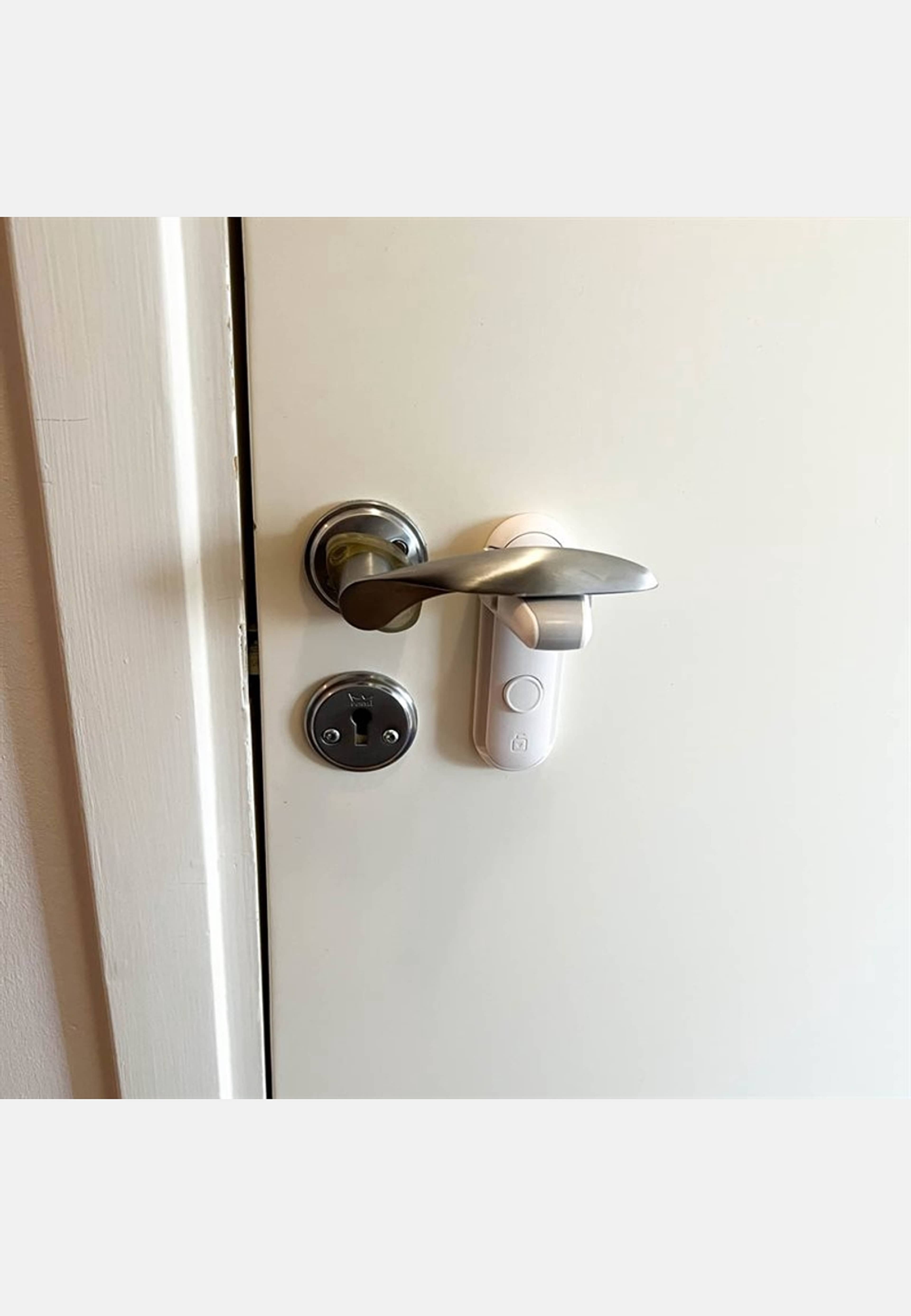 Dörrlås Safetylock Celine Homesafety 2-pack, från HomeSafety, i färgen vit. Klicka för att öppna bilden i stort format