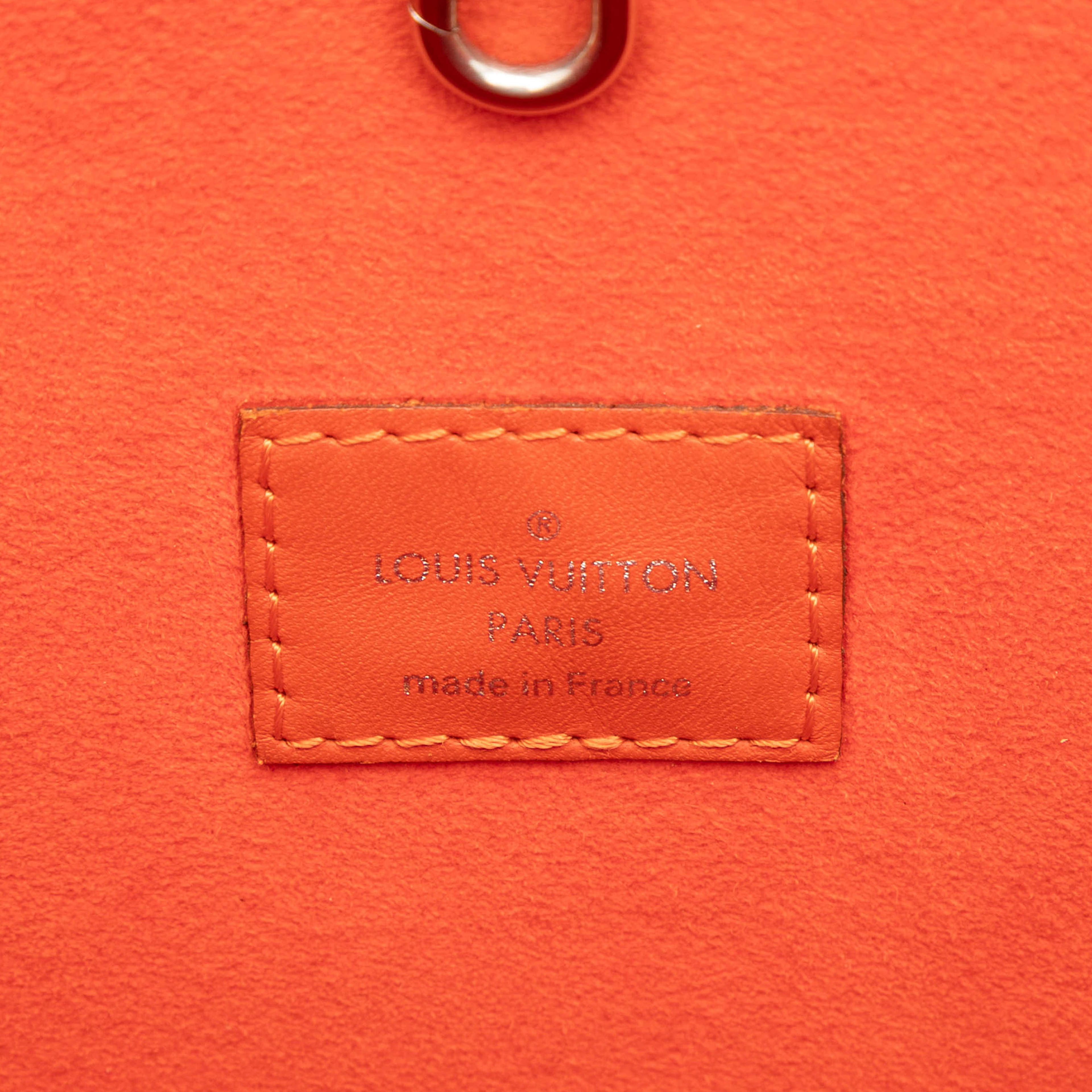 Louis Vuitton Epi Neverfull Mm, från Luxclusif, i färgen orange. Klicka för att öppna bilden i stort format