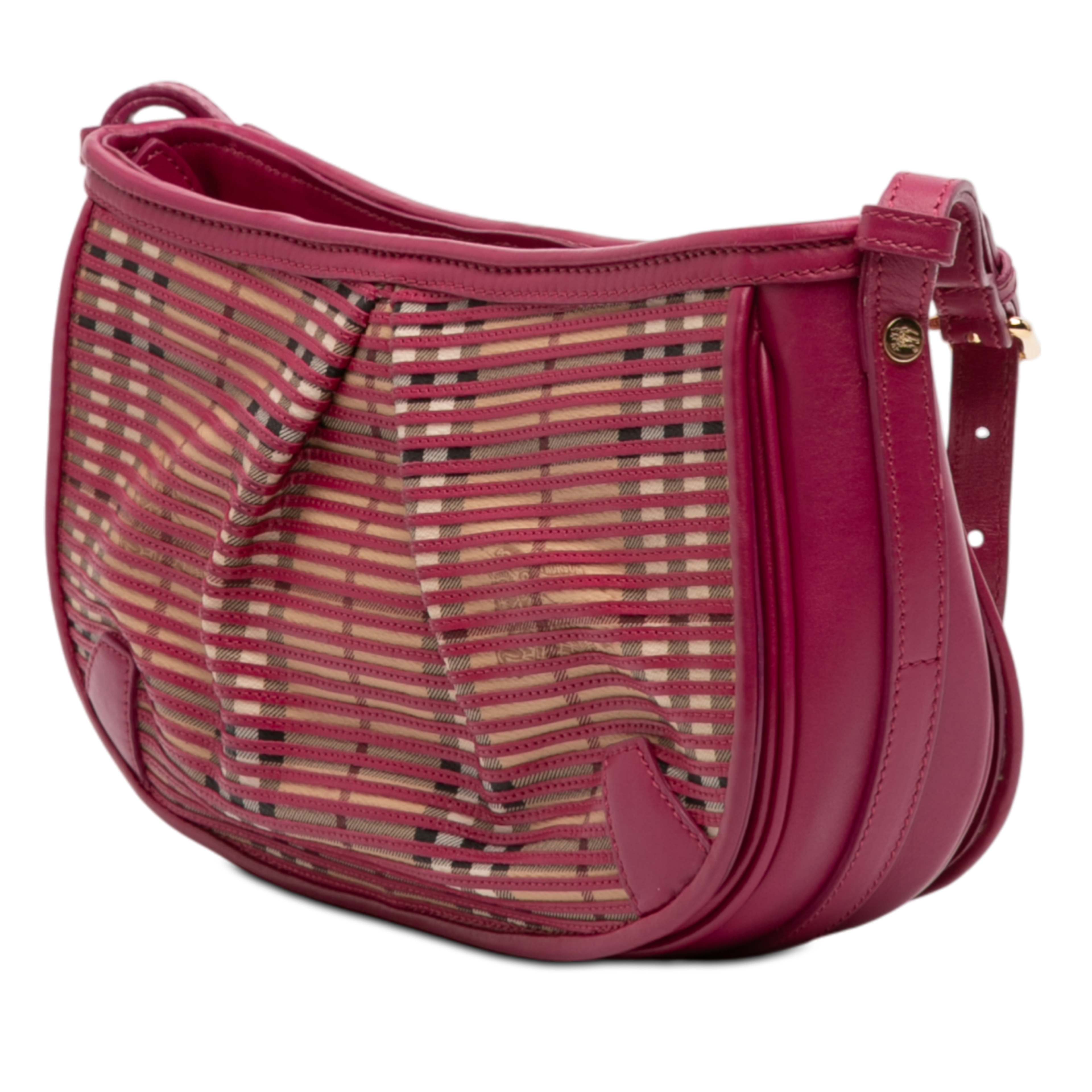 Burberry Haymarket Check Stripes Coated Canvas Crossbody, från Luxclusif, i färgen beige. Klicka för att öppna bilden i stort format