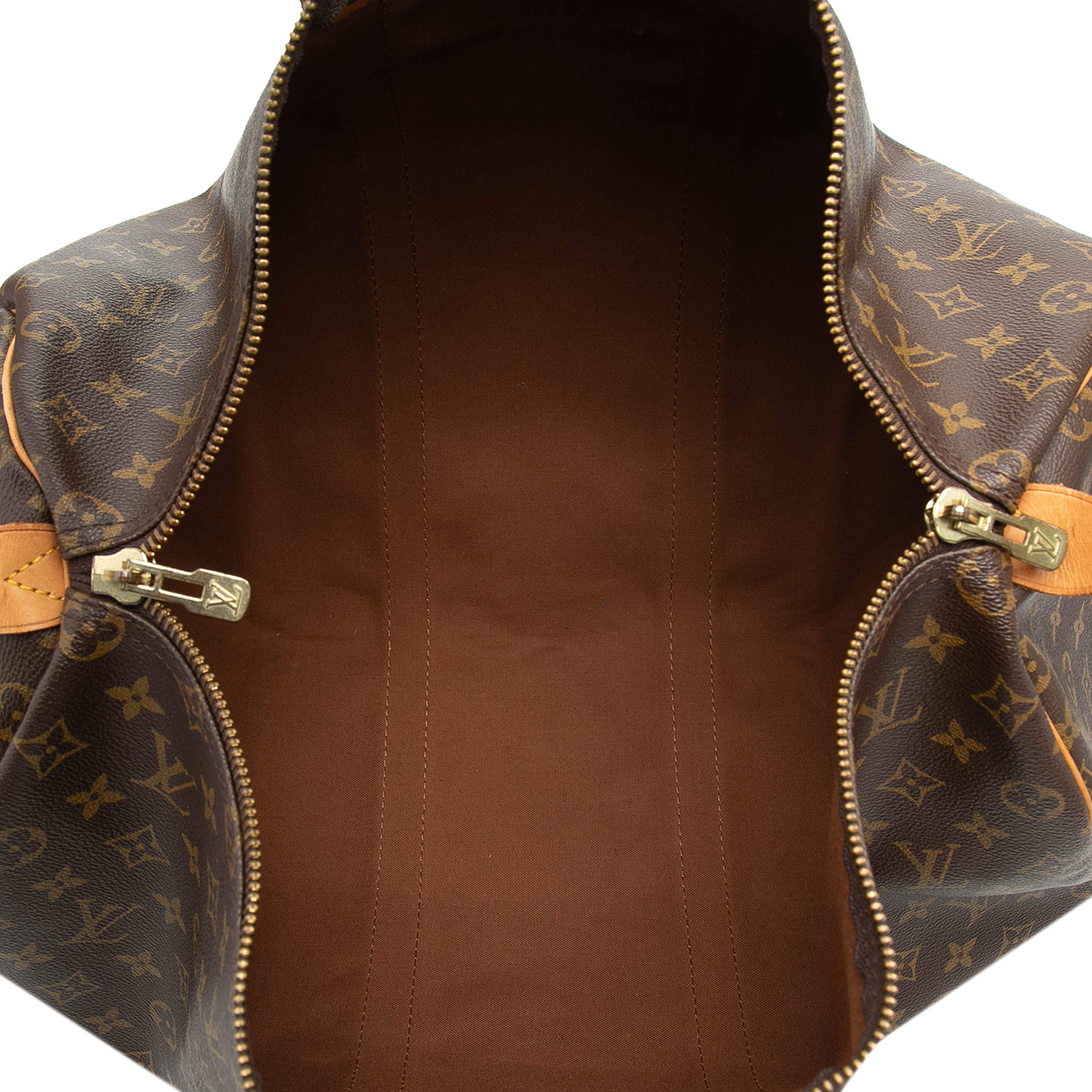 Louis Vuitton Monogram Keepall 50, från Luxclusif, i färgen brown. Klicka för att öppna bilden i stort format