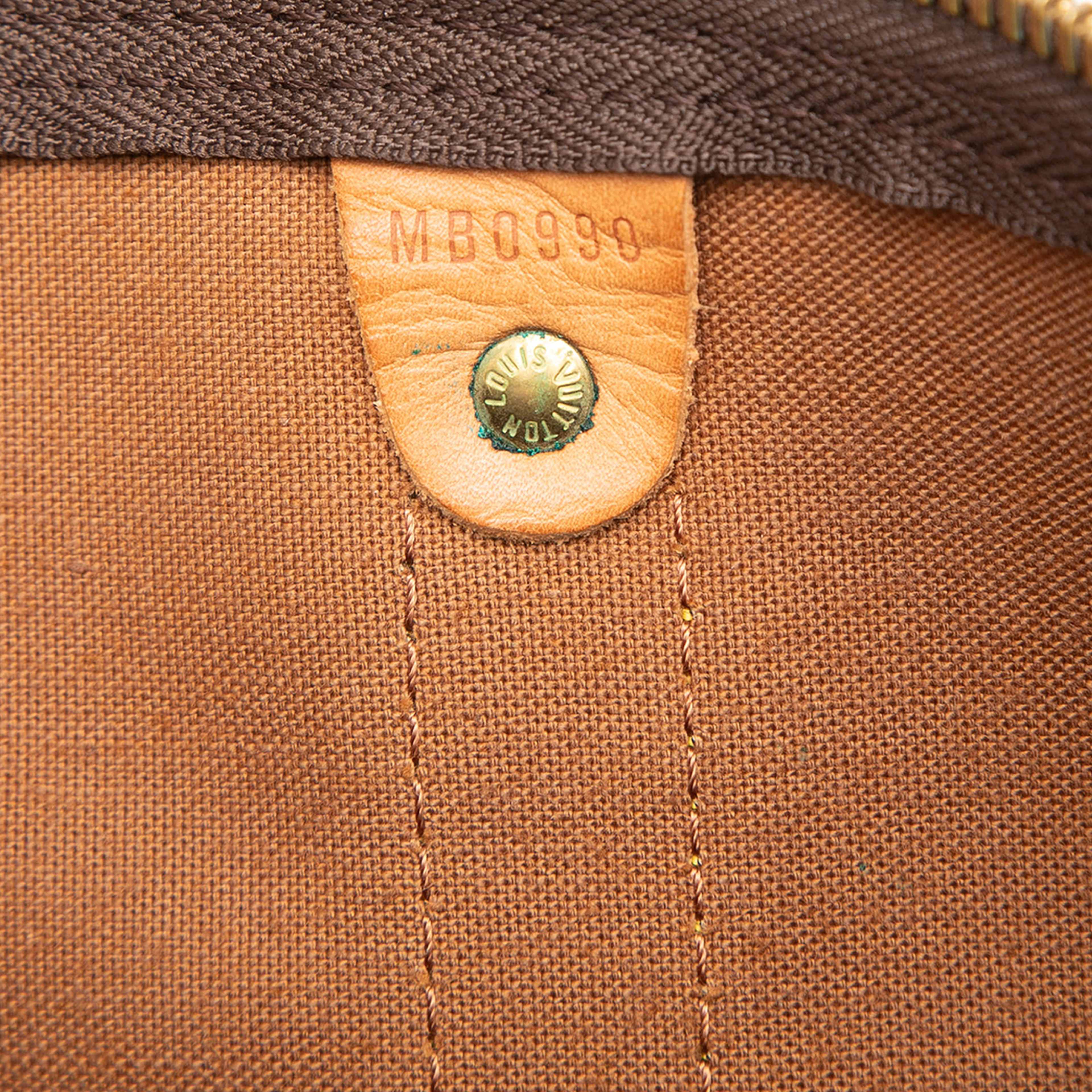 Louis Vuitton Monogram Keepall 50, från Luxclusif, i färgen brown. Klicka för att öppna bilden i stort format