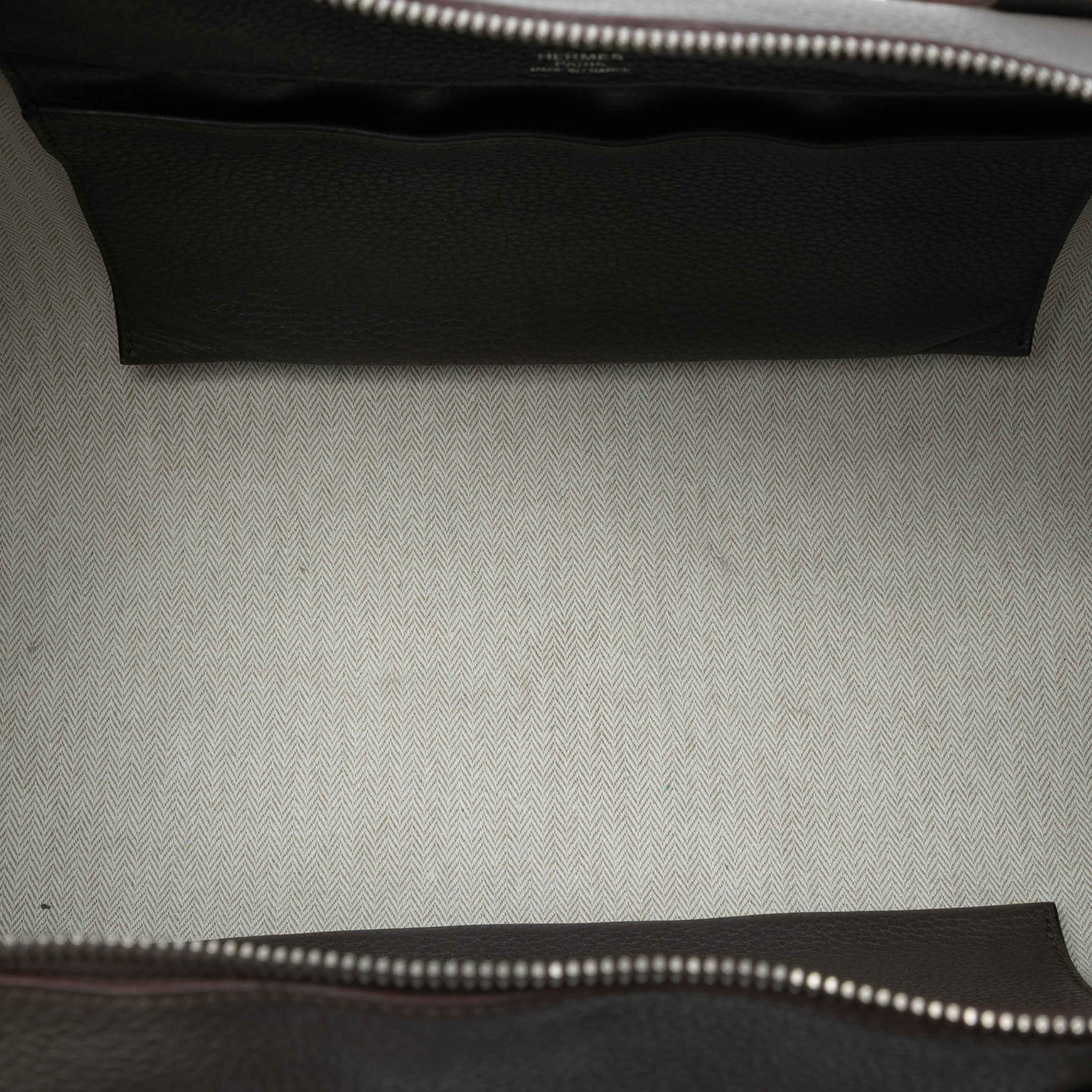 Hermès Clemence Atlas 42, från Luxclusif, i färgen gray. Klicka för att öppna bilden i stort format