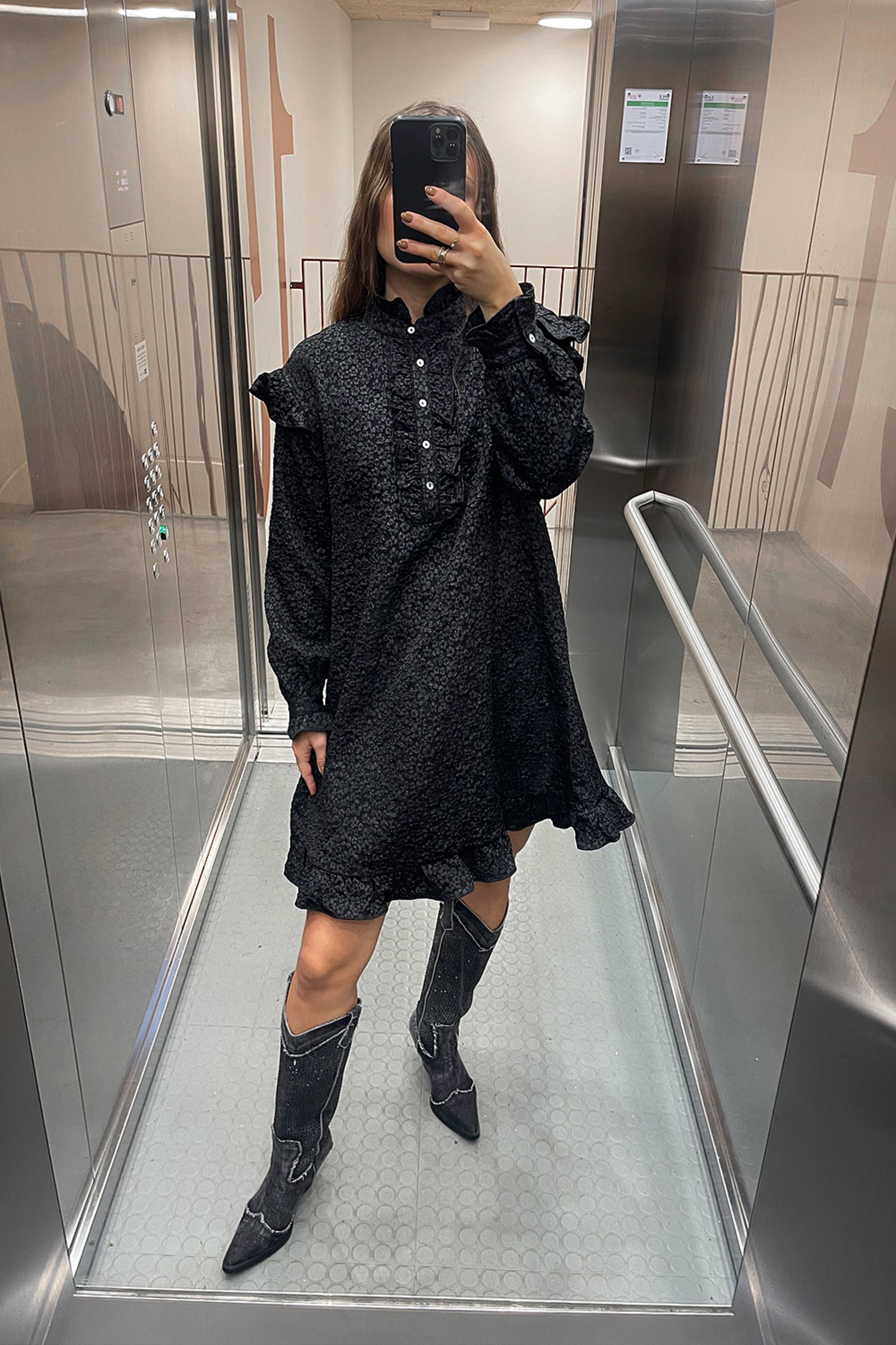 Reno Ruby Ruffle Dress - Black