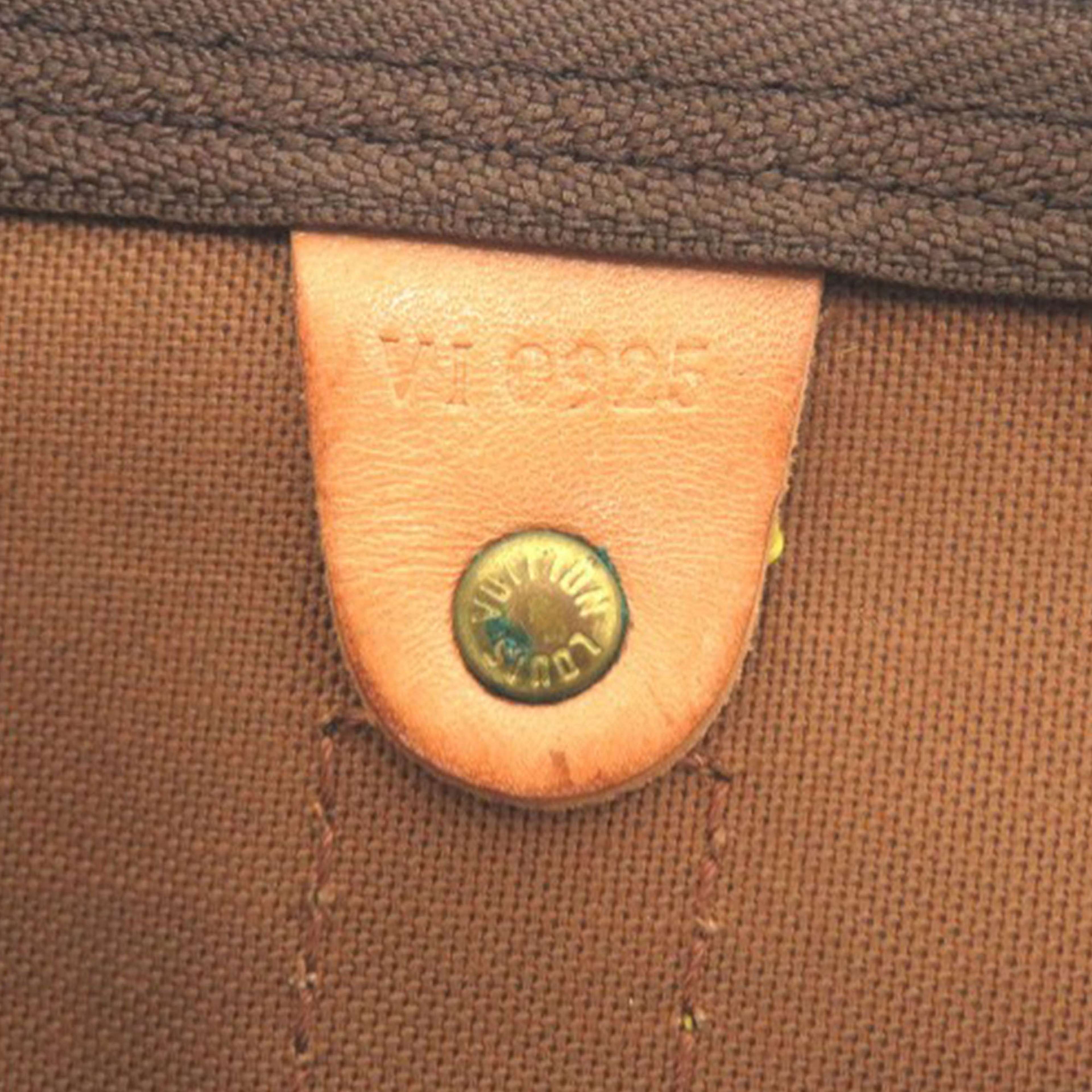 Louis Vuitton Monogram Keepall Bandouliere 60, från Luxclusif, i färgen brown. Klicka för att öppna bilden i stort format