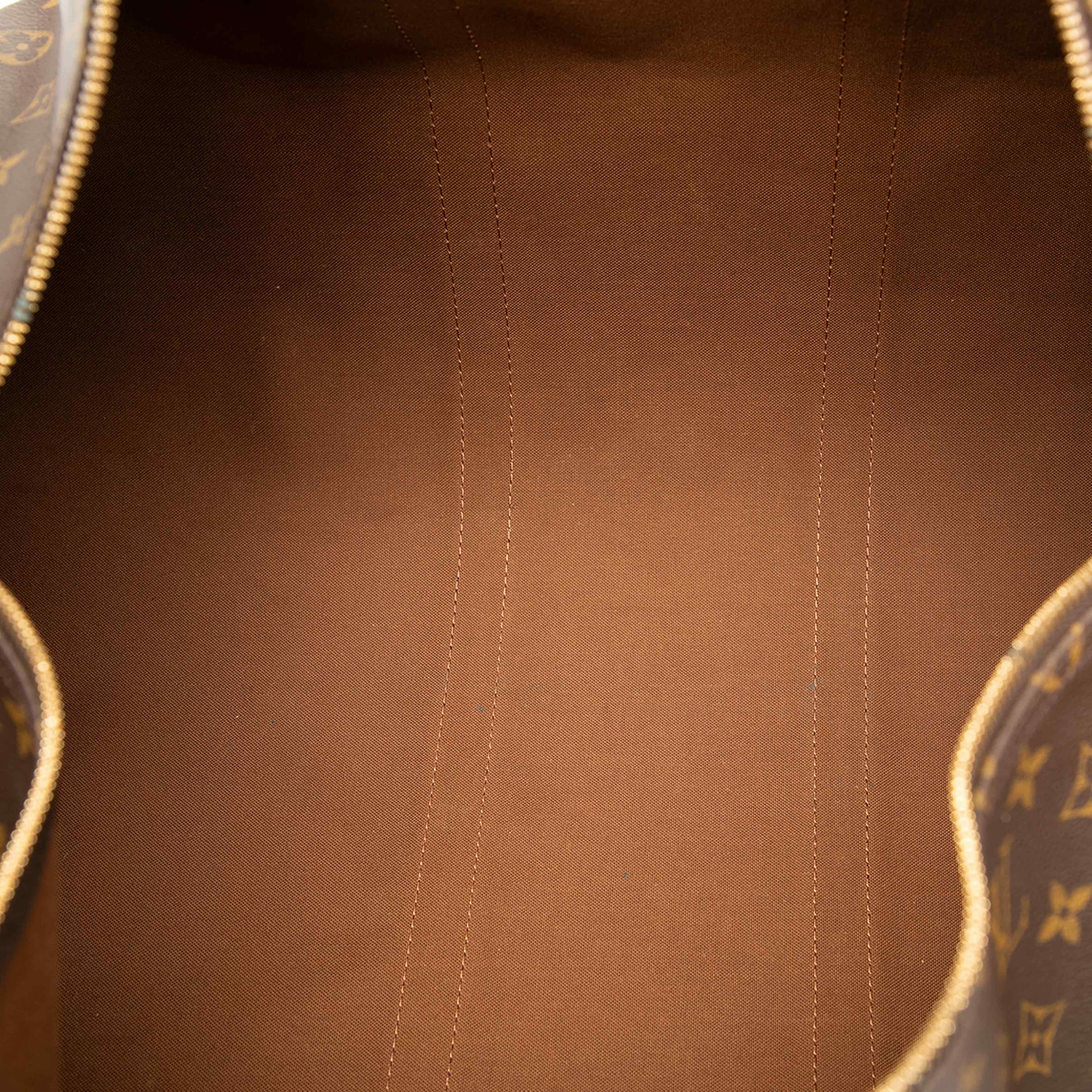 Louis Vuitton Monogram Keepall 55, från Luxclusif, i färgen brown. Klicka för att öppna bilden i stort format