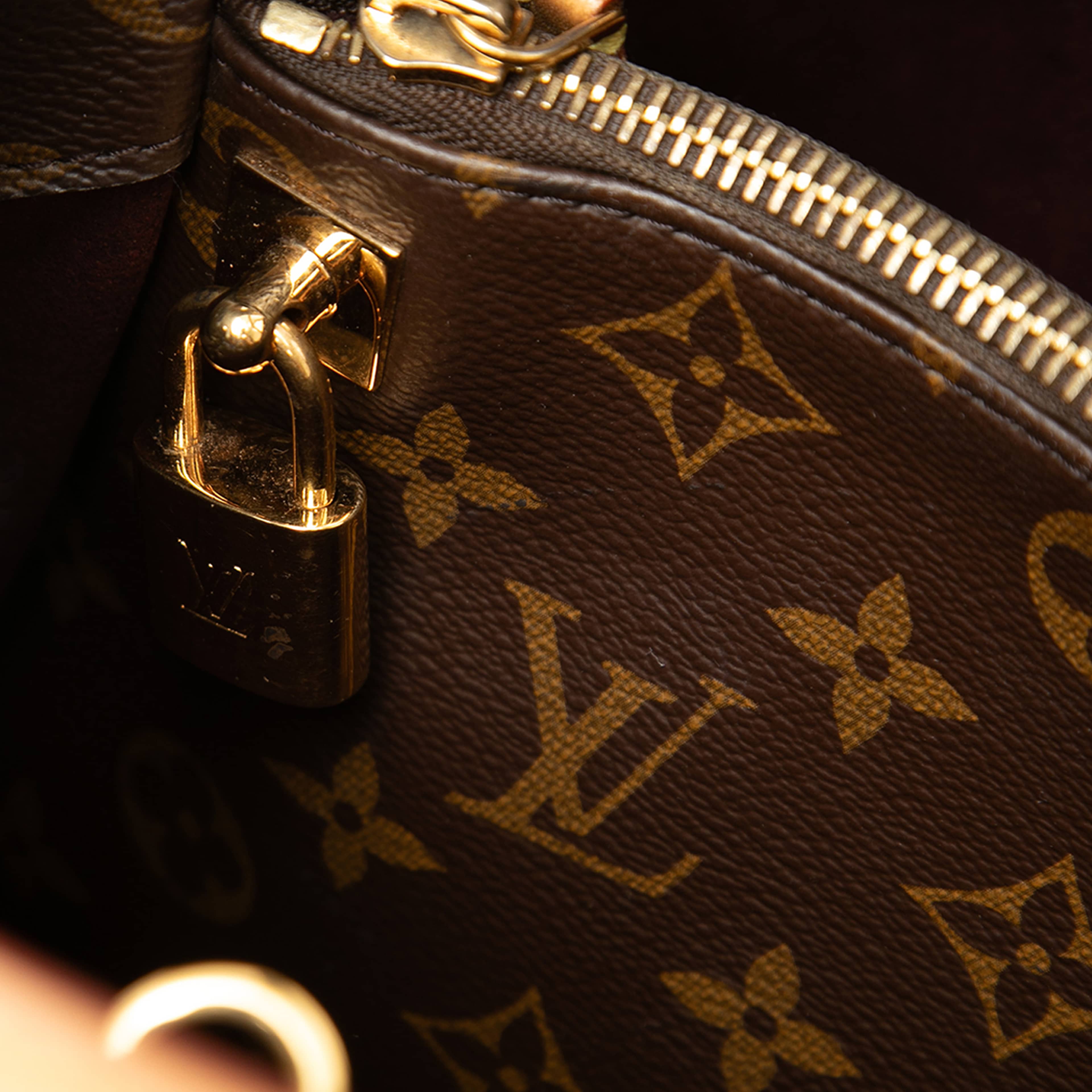 Louis Vuitton Monogram Montaigne Bb, från Luxclusif, i färgen brun. Klicka för att öppna bilden i stort format
