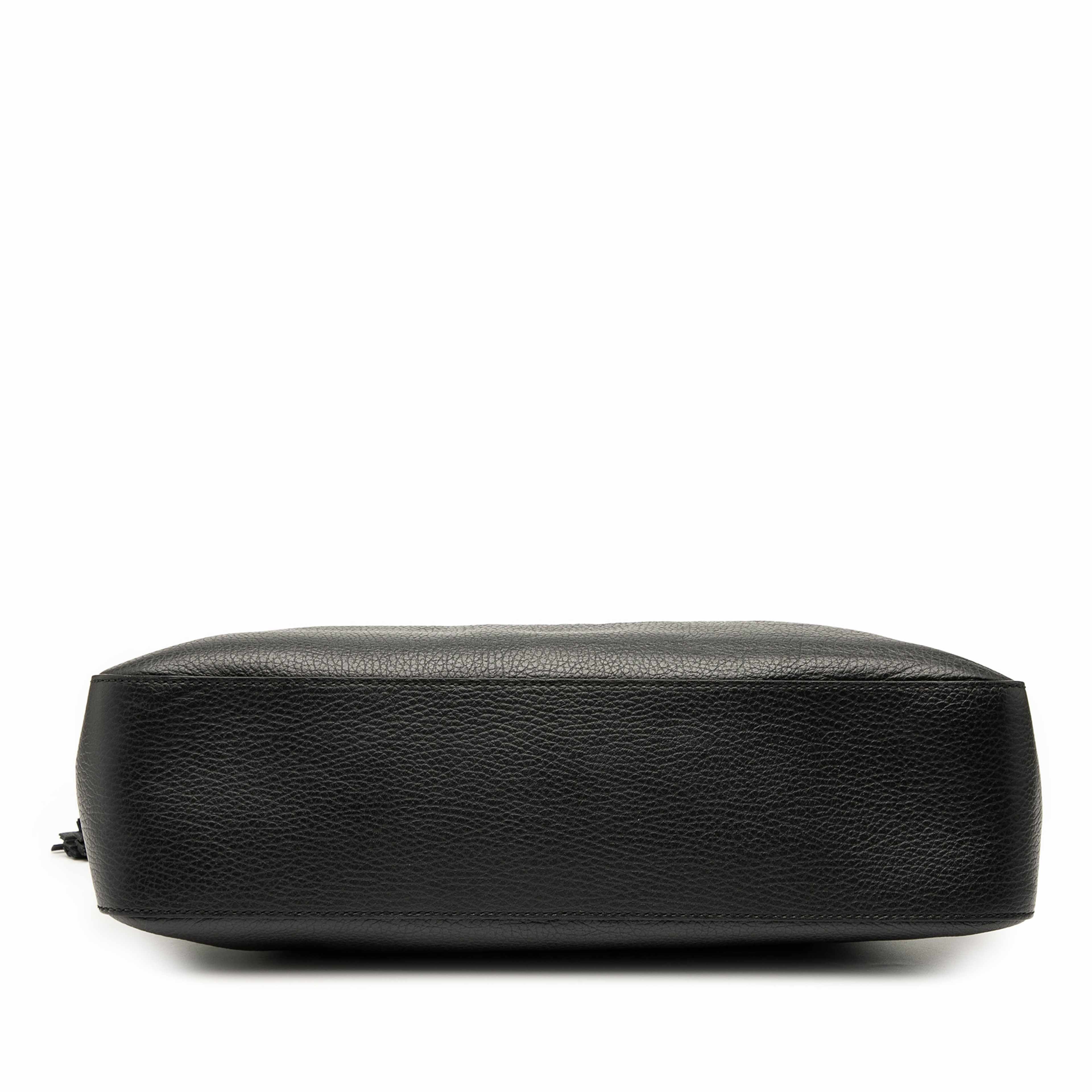 Gucci Medium Leather Marrakech Shoulder Bag, från Luxclusif, i färgen black. Klicka för att öppna bilden i stort format