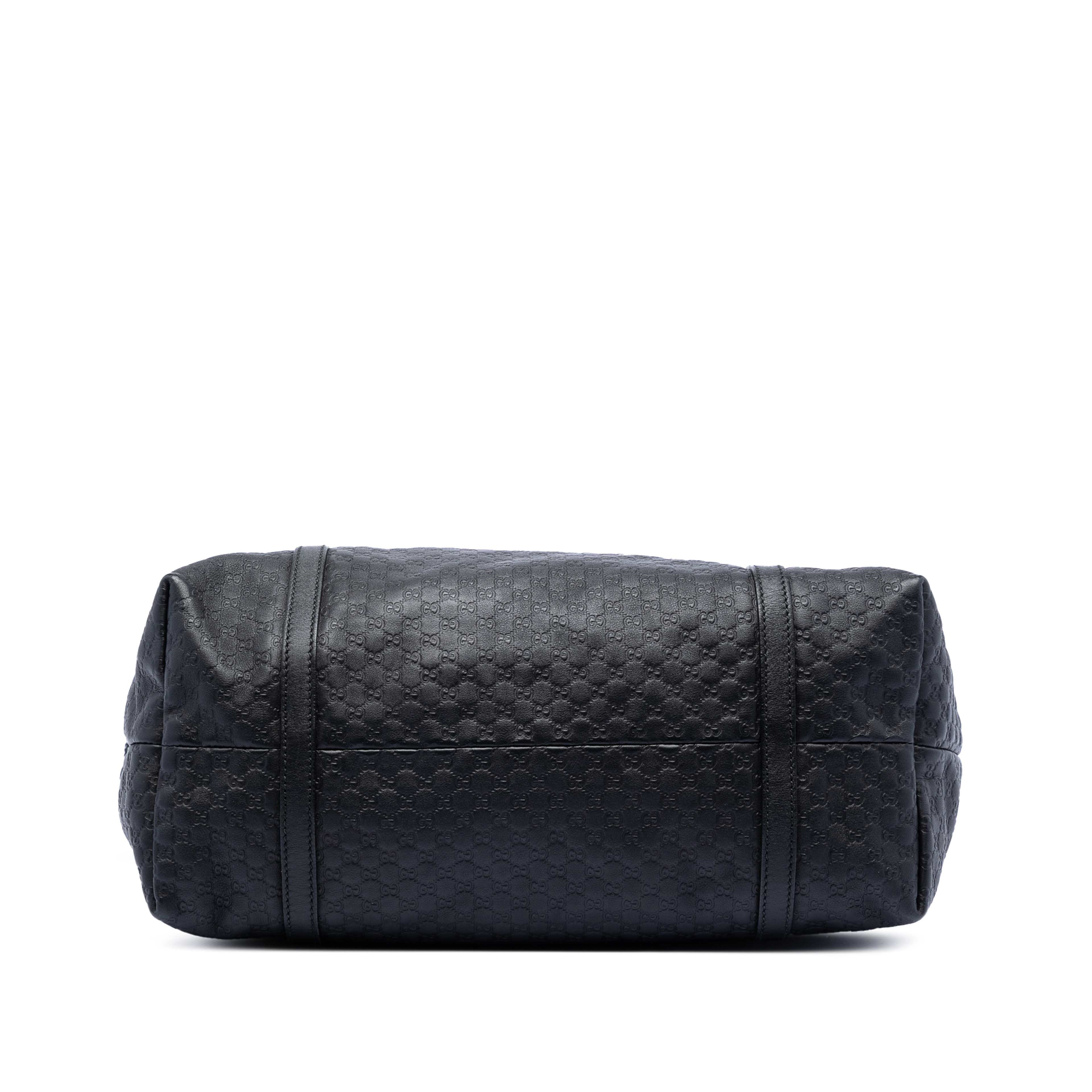 Gucci Microguccissima Nice Tote, från Luxclusif, i färgen black. Klicka för att öppna bilden i stort format