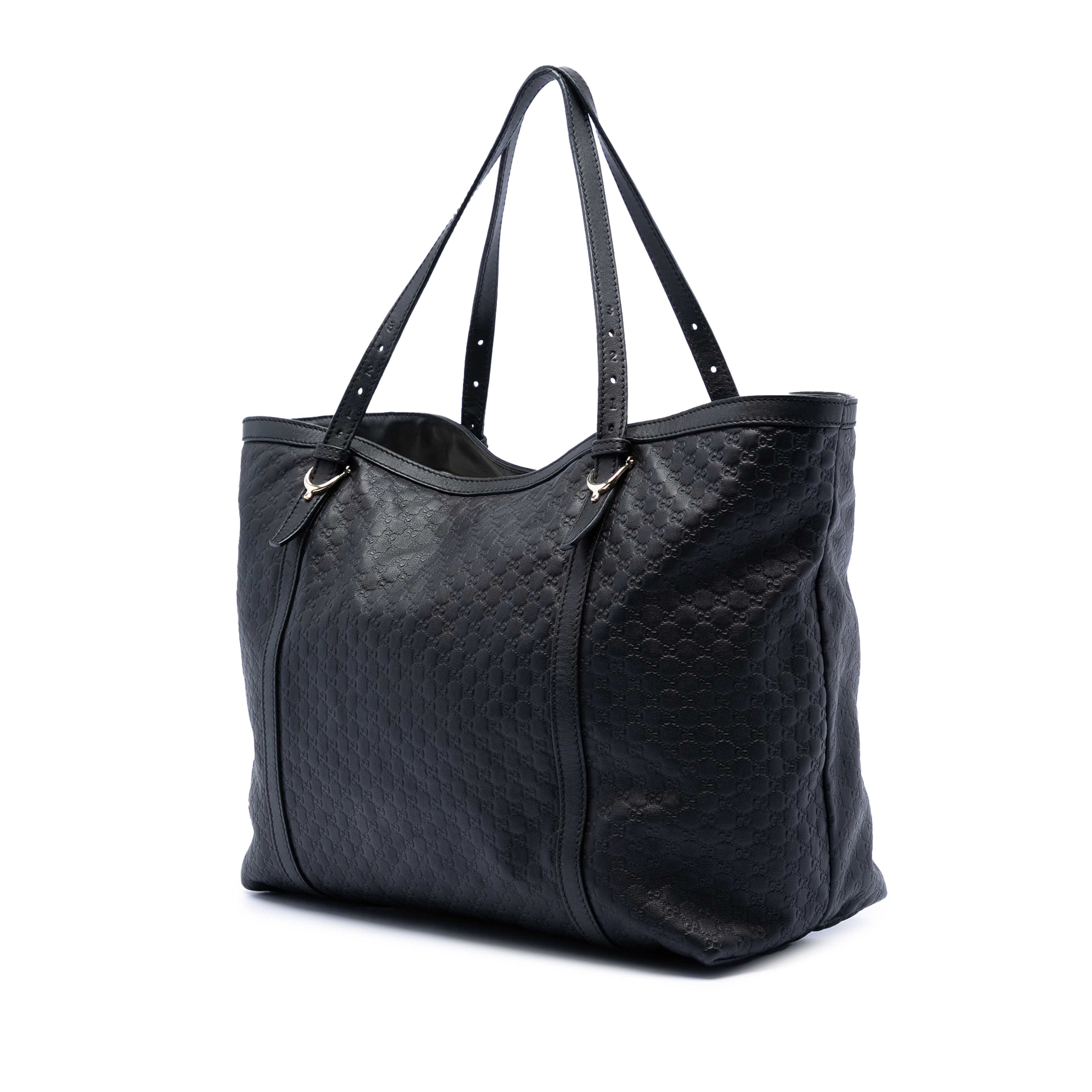 Gucci Microguccissima Nice Tote, från Luxclusif, i färgen black. Klicka för att öppna bilden i stort format